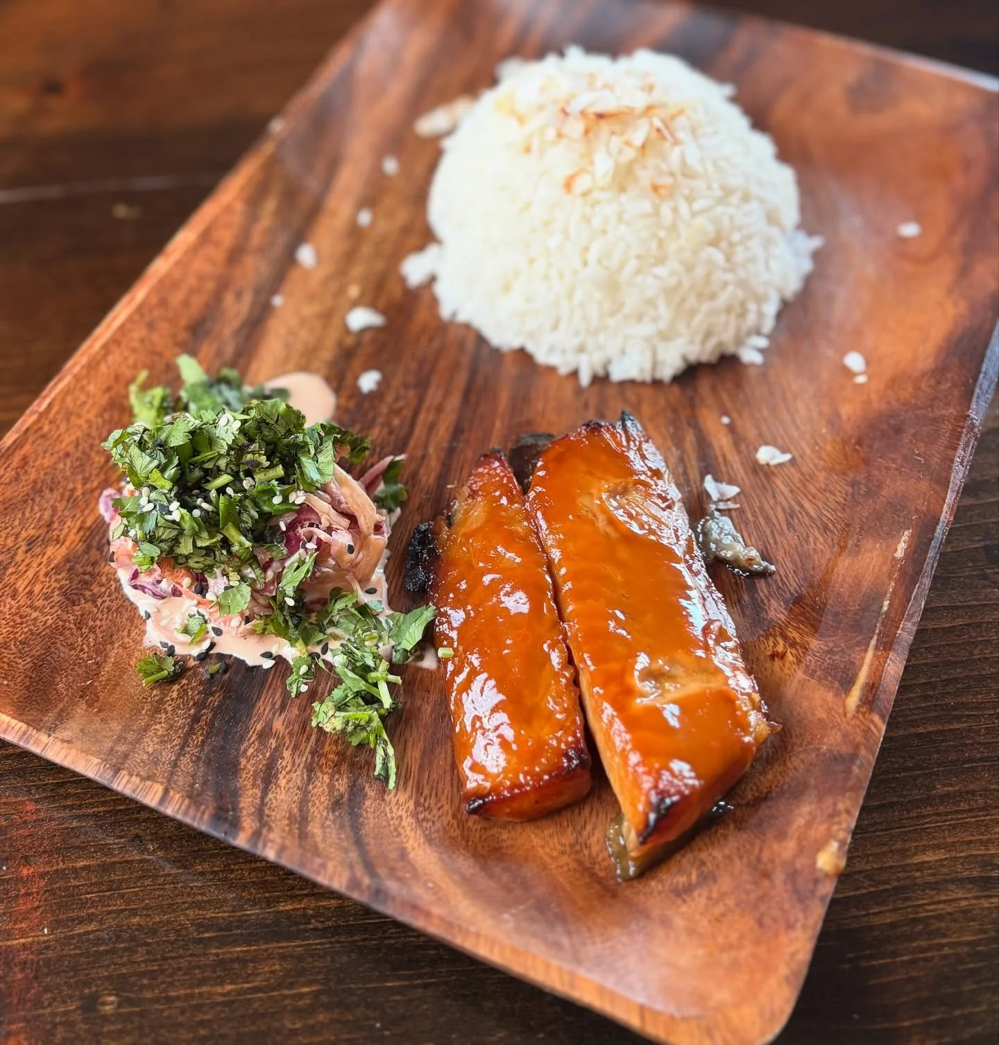 Tonight&rsquo;s special is a beauty: Black Cod with Red Miso 🐟✨

Canadian black cod baked in a rich red miso sauce, served with coconut rice and Japanese-style slaw.
Cozy, warm, and perfect for a winter night.
#chadwicksTO #dinnerspecial #torontores