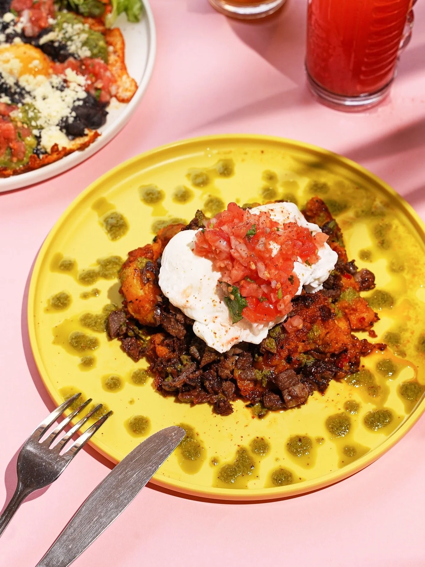 PSA: only 4 more brunches till Christmas! 🎅🎄

Braving the crowds today? Come fuel up with us first :) 
#chadwicksTO #torontobrunch