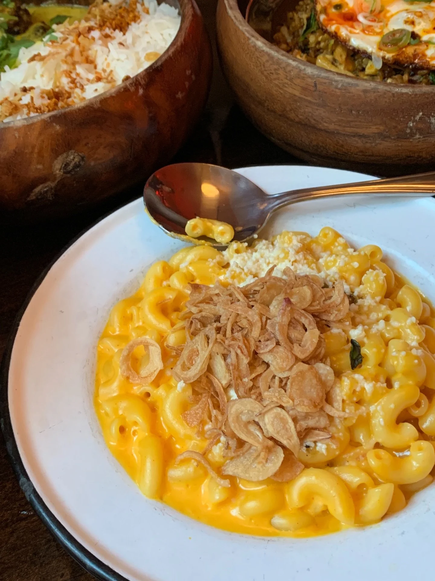 CRAFT DINNER Elbow macaroni, aged cheddar cheese sauce,
salsa verde, fried shallots, cotija cheese. 

It&rsquo;s available on our Big Sides menu and it&rsquo;s gooooooood 😋😋😋
#chadwicksTO