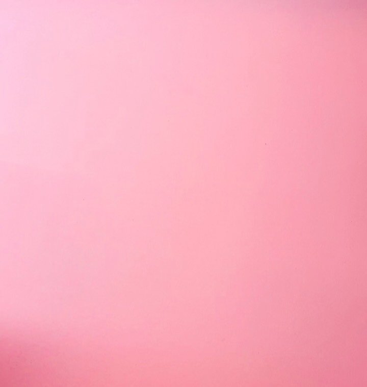 Our menu is designed so you can make the experience your own. Keep it simple with a plate just for you, or turn the table into a little feast with a mix of dishes to pass around.

Some guests build a meal piece by piece, others order for the whole ta