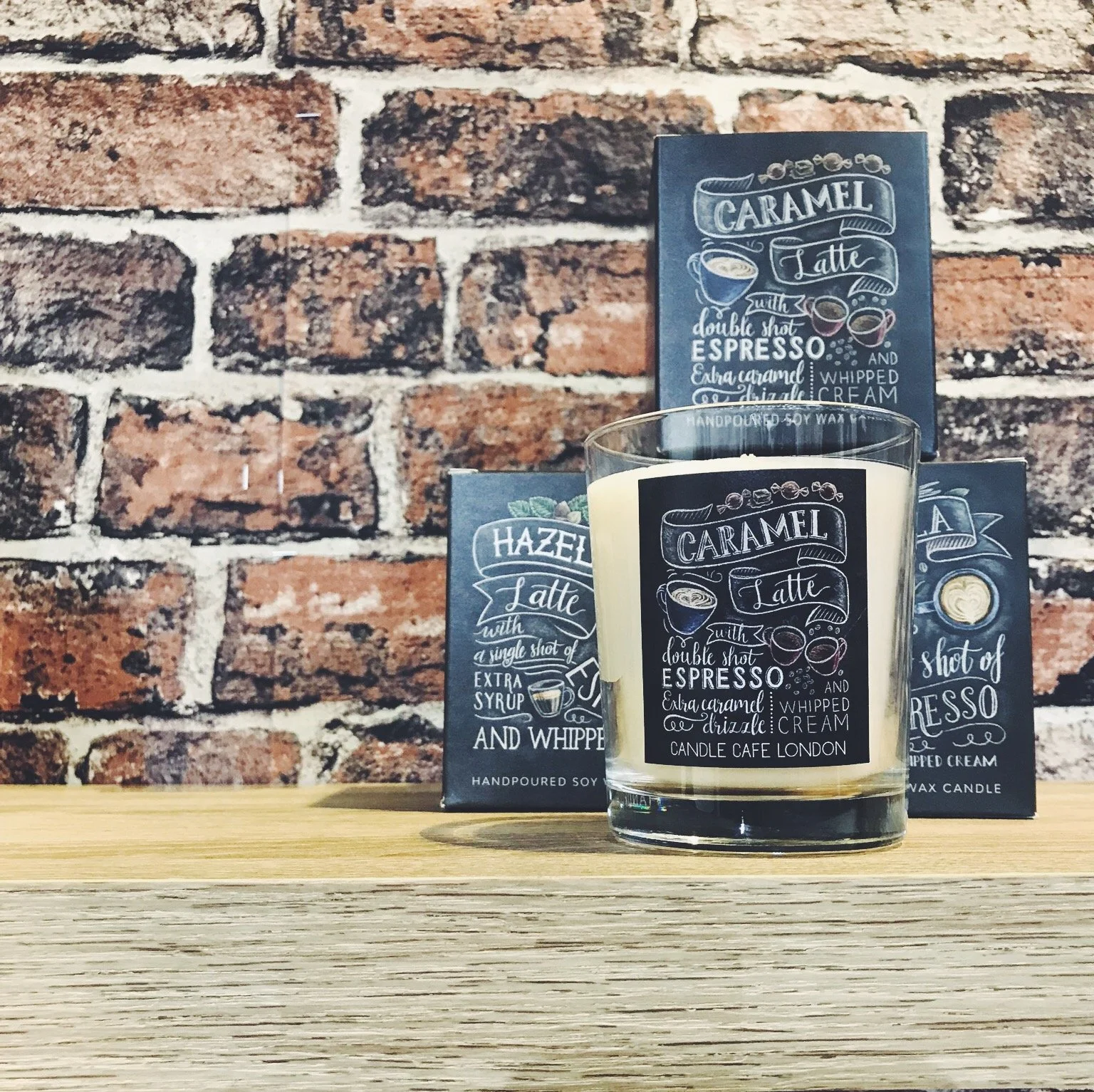 A coffee lover's candle