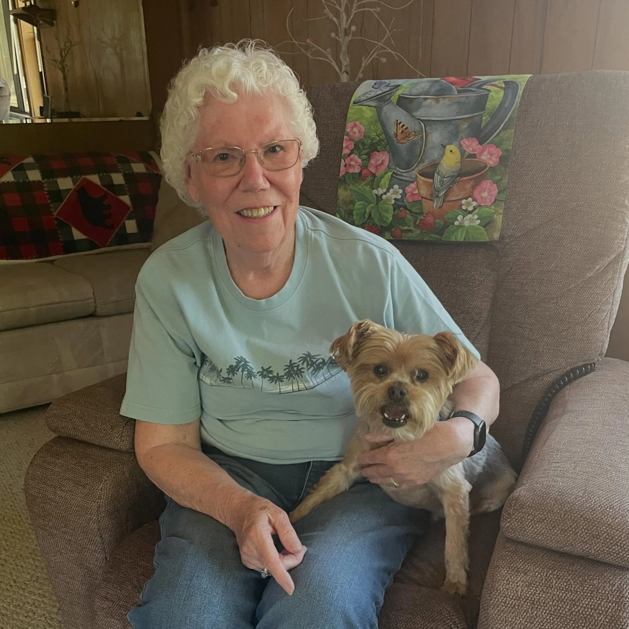 We brought Rae and Toby together yesterday as a new pairing in our Seniors for Seniors program. Rae was in our program before and recently lost sweet Louie to an unforeseen illness. His loss left a hole in her heart and her house too quiet. While Lou