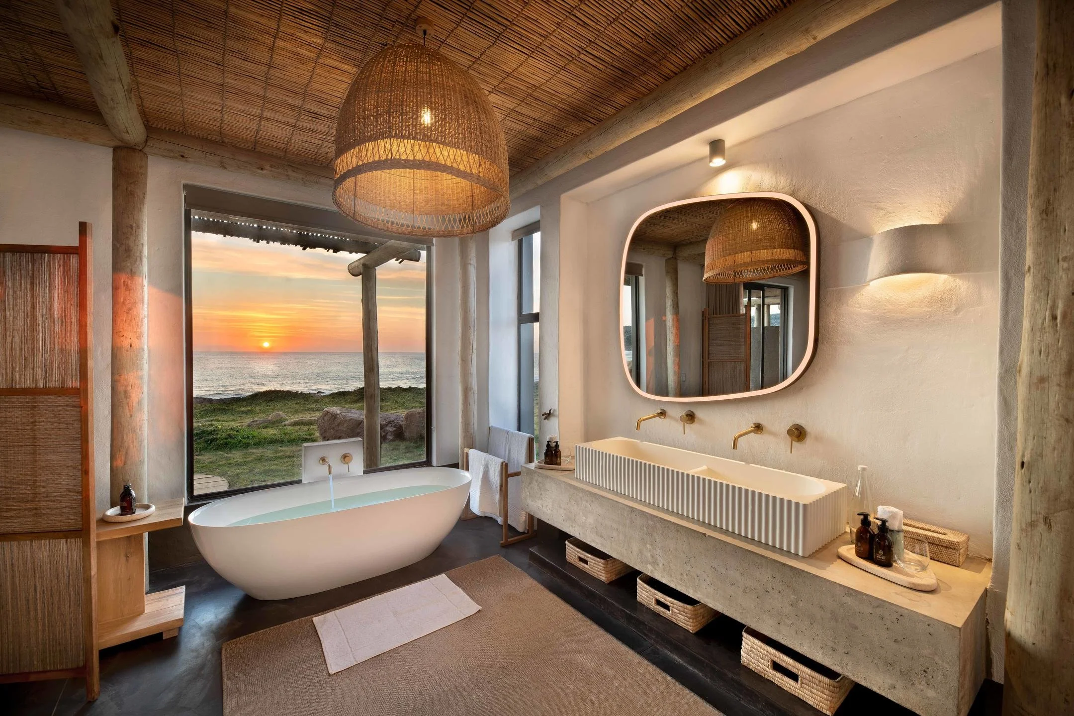 Guest Suite Bathroom.jpg