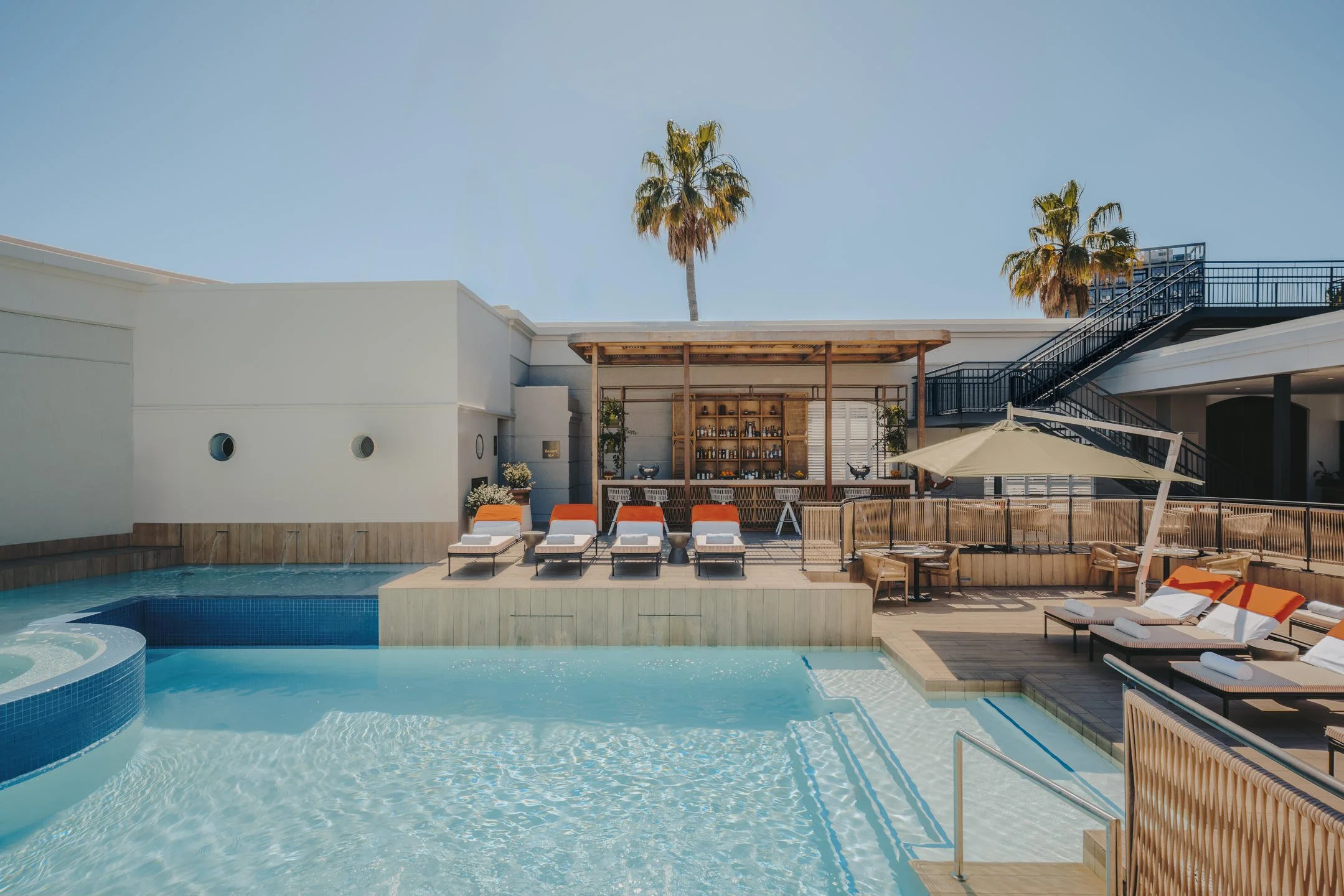 Pool Bar.jpg