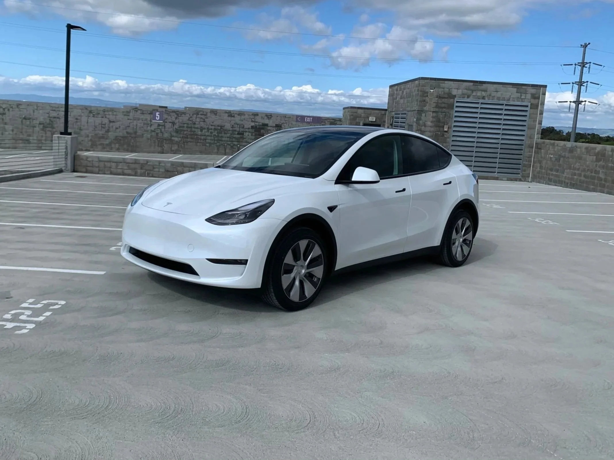 tesla model y Monthly Car Rental Bay Area