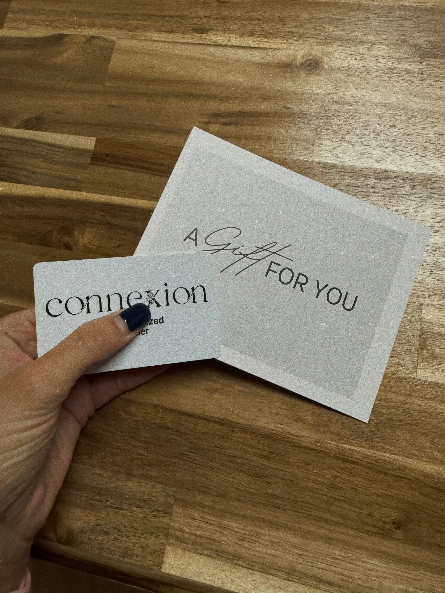 Gift Cards available at the studio! Give the gift of movement and wellness with lululemon to keep you not only stylish but feeling good 🍋 

Yoga &amp; Pilates Gift Cards in 10 or 20 class passes 
lululemon Gift Card for all the goodies in store

Sto