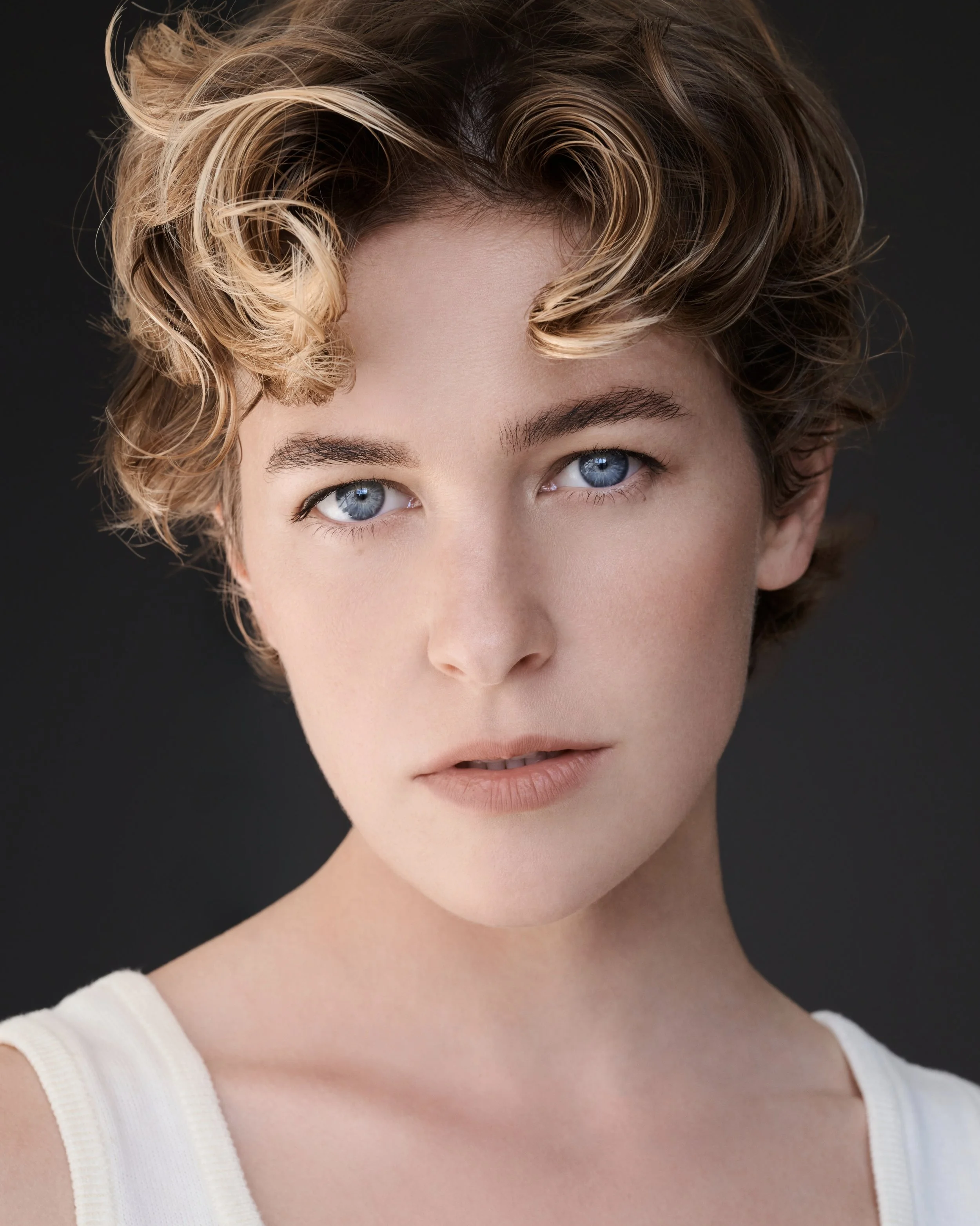 Terra Layne <3 Headshot .jpg