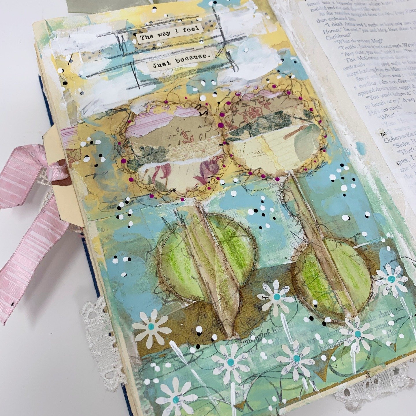 &quot;The Way I Feel...Just Because&quot;. Journal page in my altered book. Something about this page makes me feel calm and happy. I love the colors and the little black and white dots. 

#mixedmediaart #artjournaling #artjournalpage #alteredbook #a