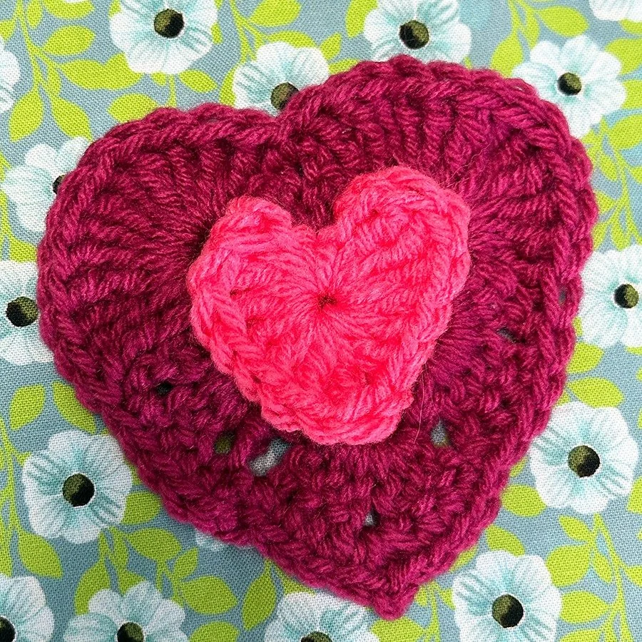 Happy Valentines Day 💝 A few little heart projects. Some are finished and waiting to be used. Some are still a work in progress. A little crochet and quilting because one can not live by mixed media art alone. 🤣

#crochethearts #quiltedhearts #quil