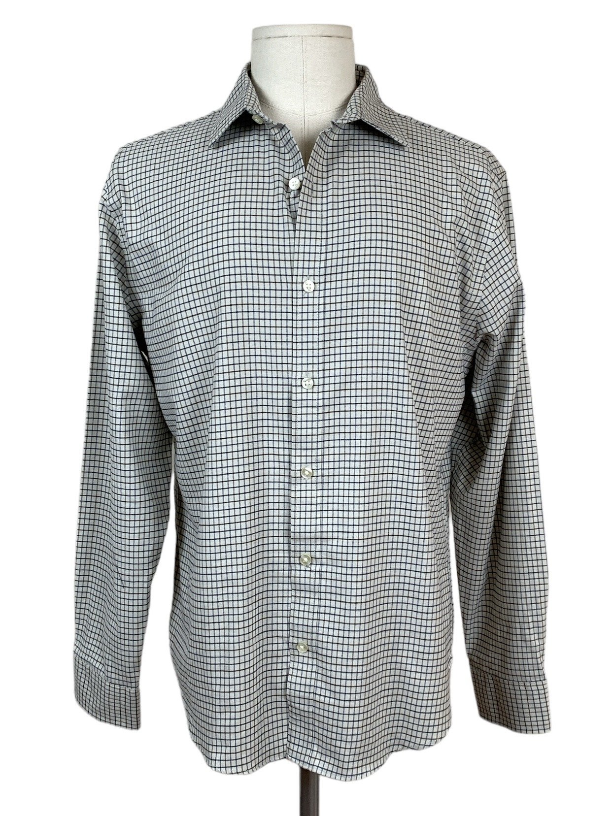 Van Heusen Never Tuck Shirt