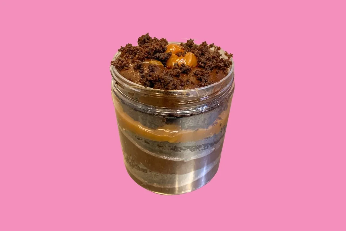 Caramel Choco Jar Cake