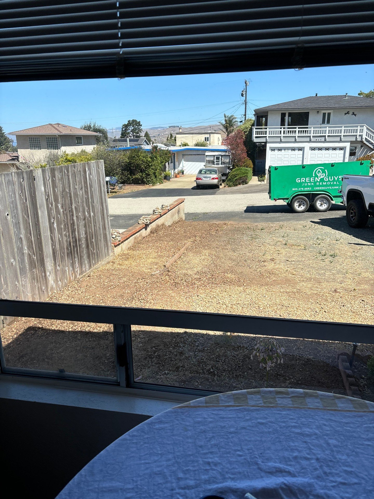 Is your yard looking a bit chaotic? 🍂 We specialize in junk removal, property cleanups, and construction debris removal. Let us bring order back to your space! Contact Green Guys Junk Removal at (805) 279-4662 or visit greenguysjunk.com for a quote.