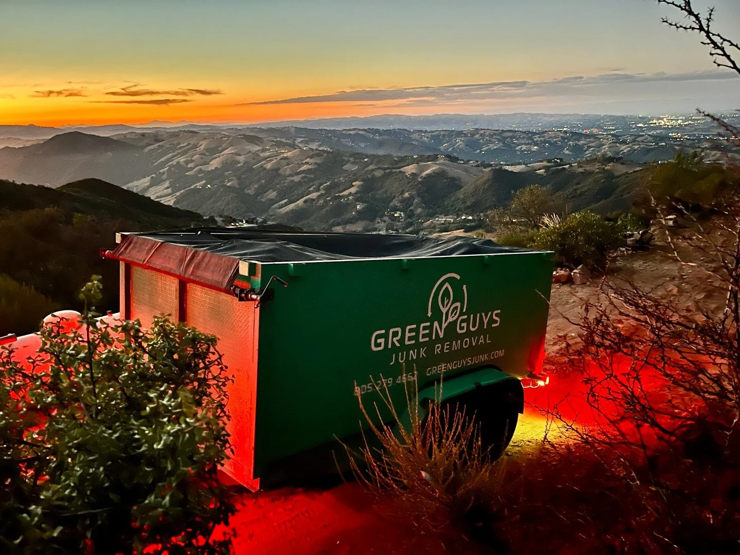 Beautiful SLO County sunsets deserve clean spaces! 🌄 For your next construction project, remember that efficient debris removal is key to a smooth process. Trust Green Guys Junk Removal for prompt and reliable service in San Luis Obispo County. Get 