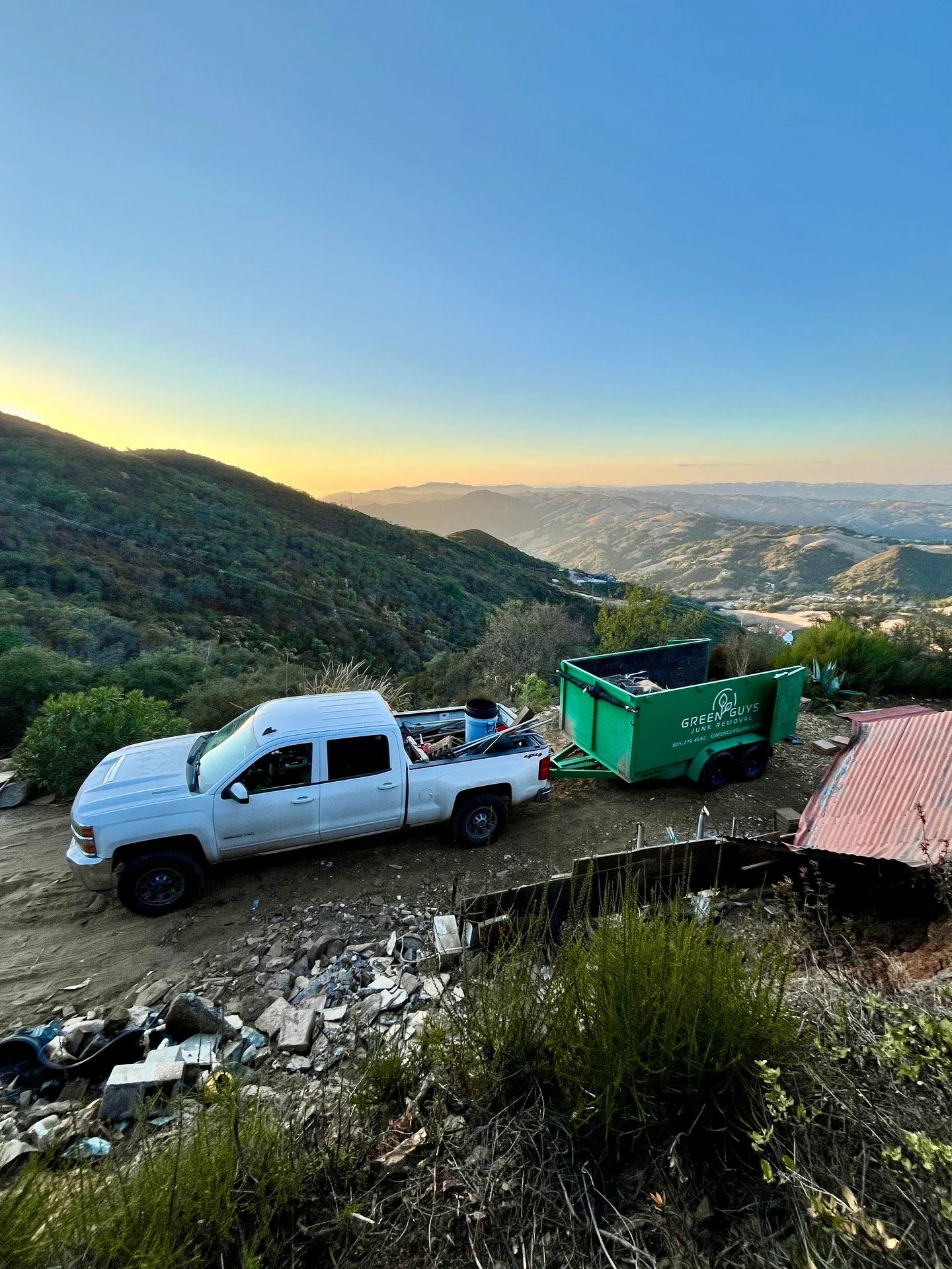 Conquering clutter, one job at a time! ⛰️ From old appliances to general junk, Green Guys Junk Removal handles it all in San Luis Obispo County. We make junk removal easy and efficient. 🚛 Get a free quote today! Visit greenguysjunk.com or call (805)