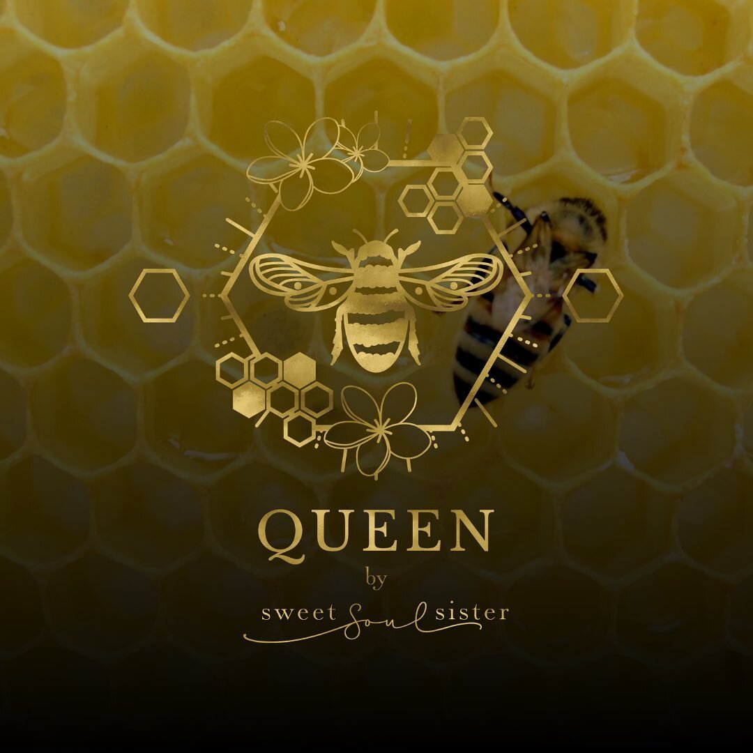 QUEEN 

Dear Queen,

I invoke your ensouled gift of Assurance. Anchor within me, sovereign Queen, unwavering sincerity, unyielding faith, unrelenting benevolence. Captivate my open heart, expand it with divine grace, engage it with kindly reciprocity