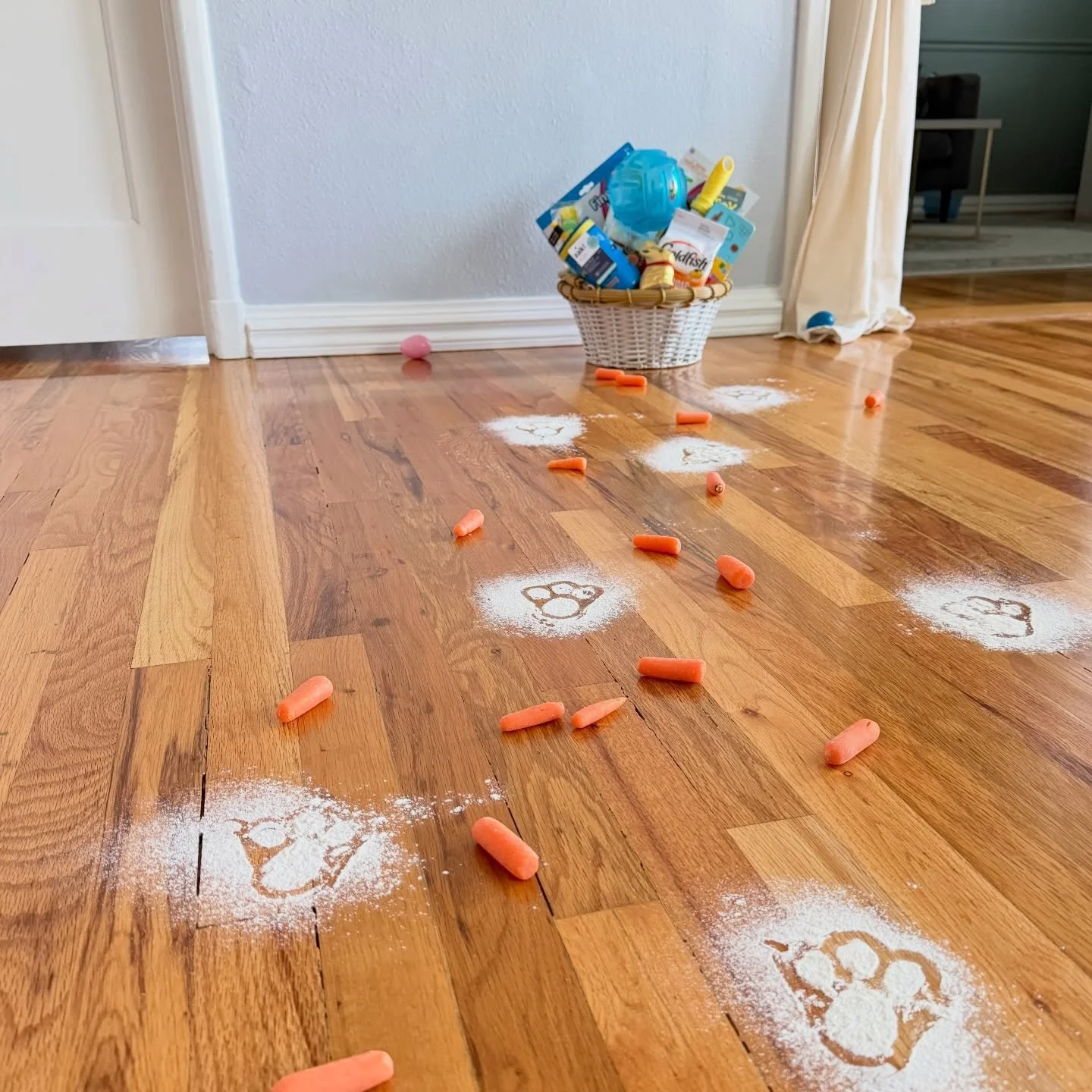 Hope everyone had a beautiful Easter weekend 🐣✨

Just over here in my Type B mom era&mdash;filling eggs the morning of and figuring out how to create the &ldquo;magic&rdquo; on the fly 😅 And yes&hellip; I filled his eggs with photos of family becau