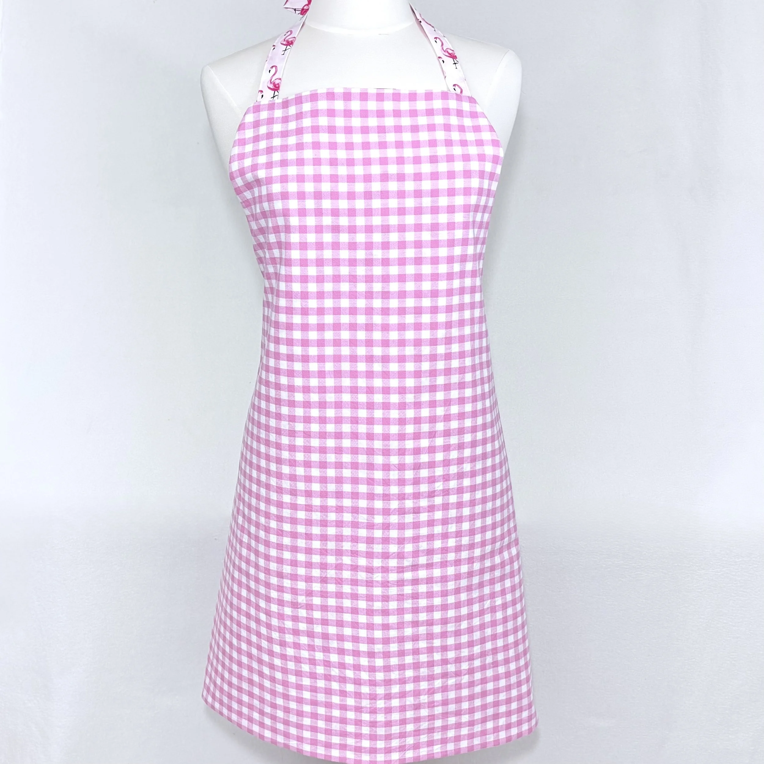 Flamazing Flamingo adult apron reverse.jpeg