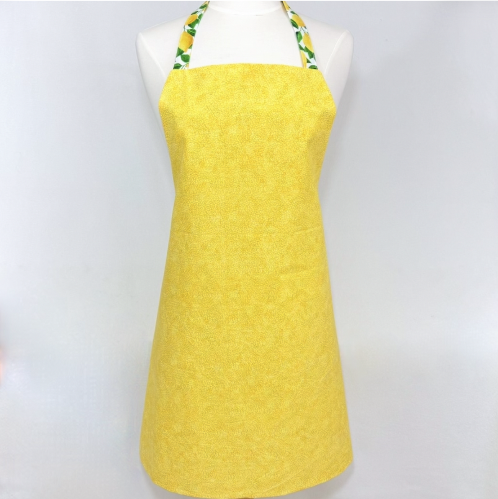 Live with Zest Adult Lemon Apron Reverse.png