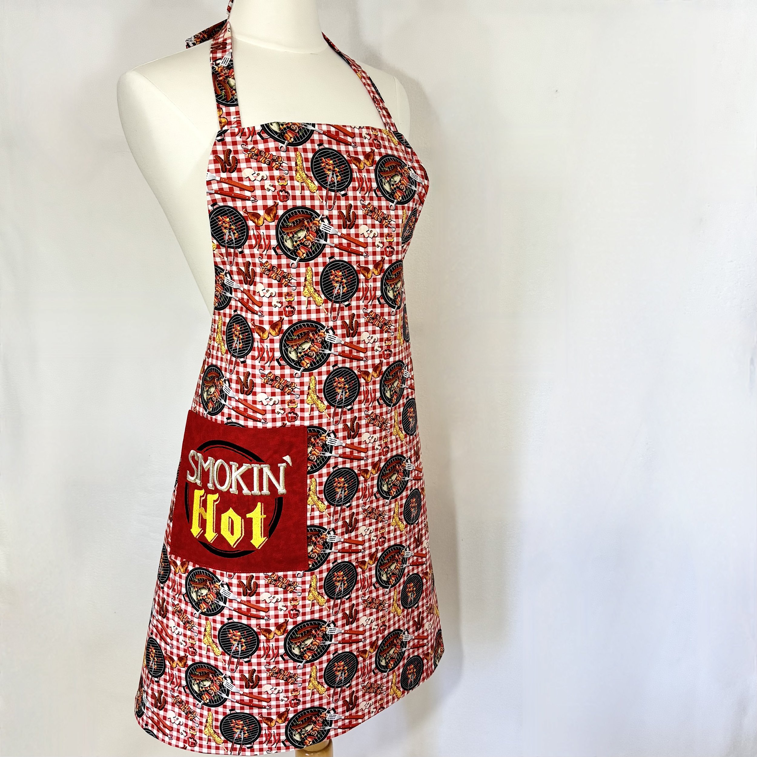 Smokin' Hot BBQ adult apron side.jpeg