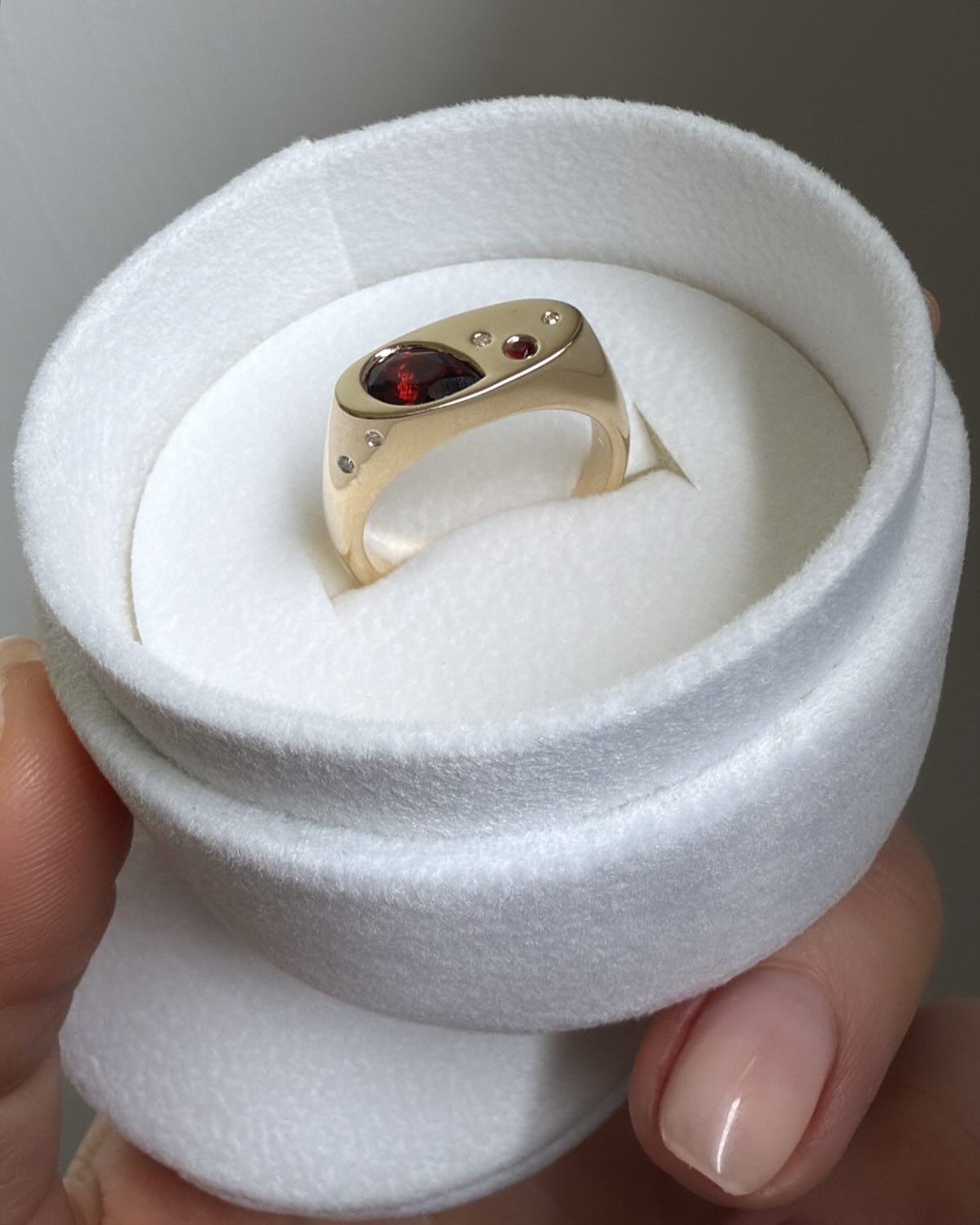 A recently completed commissioned piece we&rsquo;ve been waiting to share..

We gave our clients sentimental stones a whole new life, placing them in a new setting that better aligned with her personal style. 

Beautifully solid and durable, we shot-