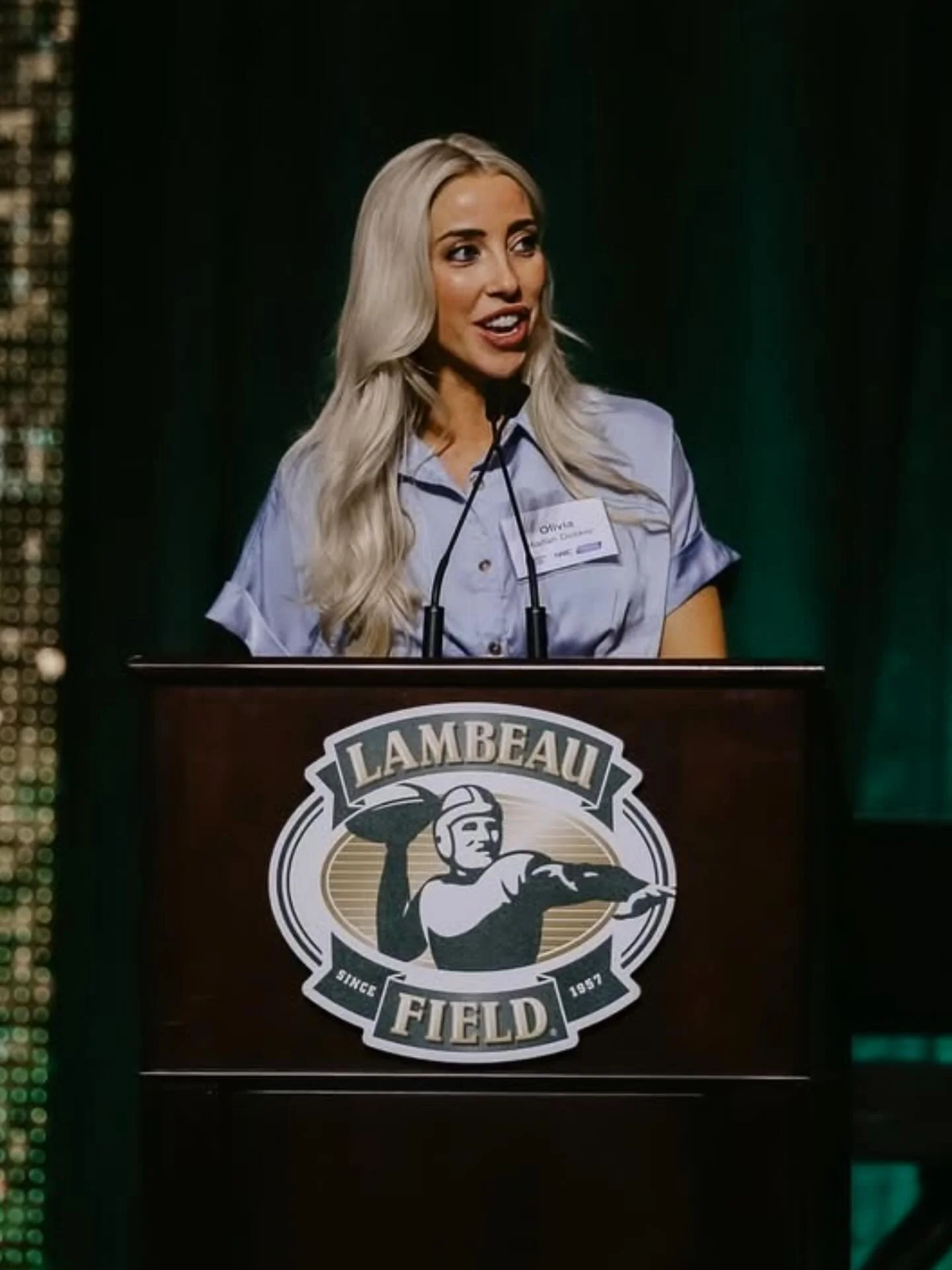 Getting this beautiful client glam-ready for summer events was an absolute blast! She's serving up some serious HEALTHY GLO vibes 😍

#healthyglowingskin #sunlesstan #aesthetics #beauty #clientlove #clientappreciation #supportlocal #supportsmallbusin