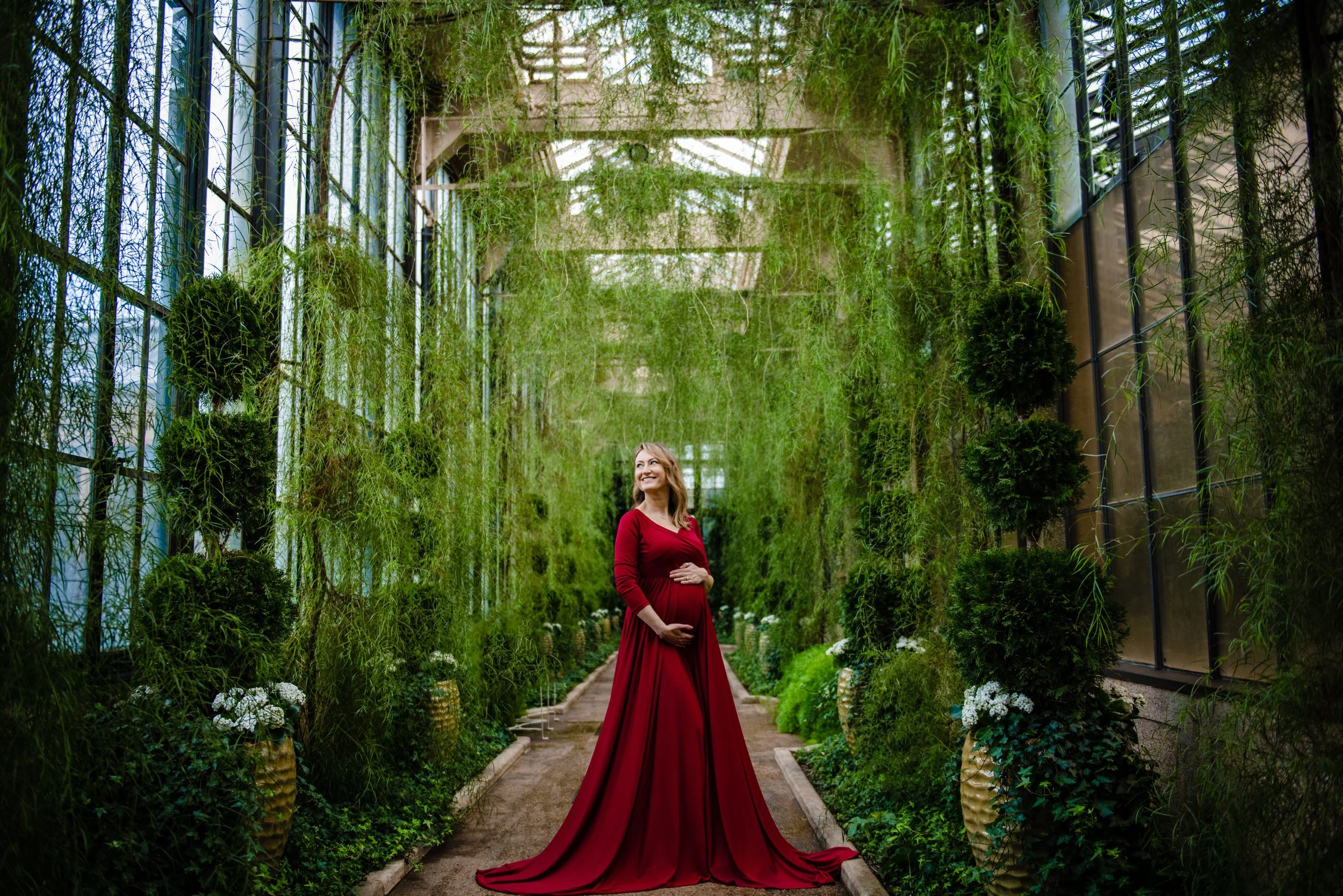 LongwoodGardensMaternity-Margarita&Seth-8516.jpg