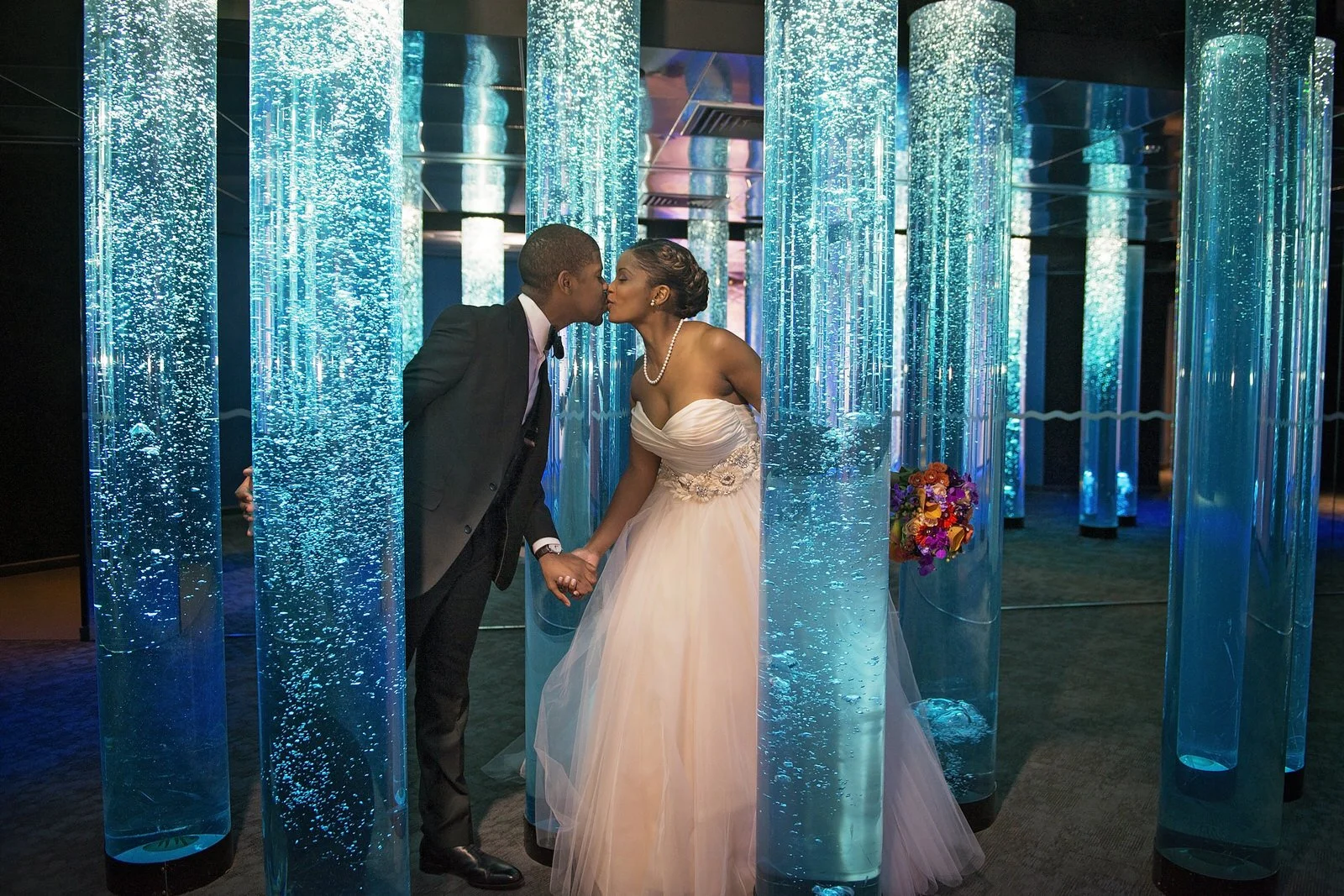 BaltimoreAquariumWedding-L'Oreal&Jeff698.jpg