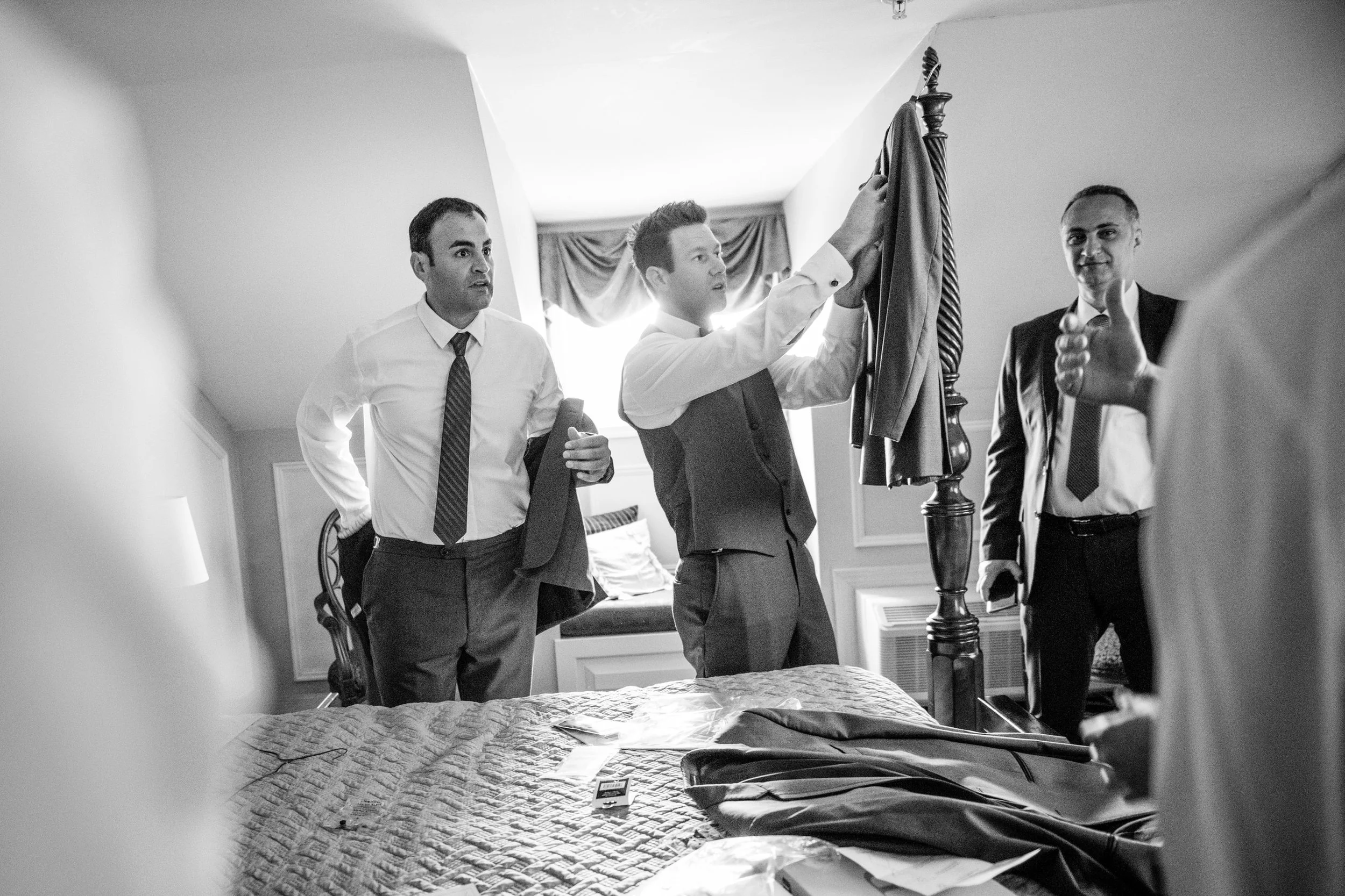 KentManorInnWedding-Marissa&Raed-GettingReady-0525.jpg