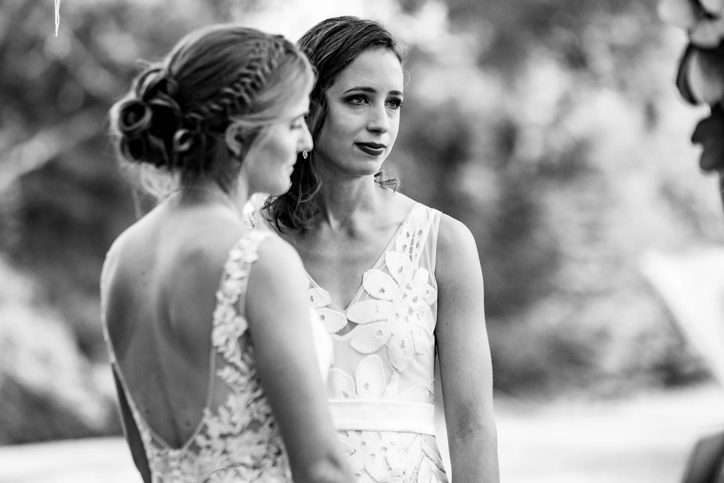 VirginiaBackyardWedding-Ceremony-Hannah&Anna-5084.jpg