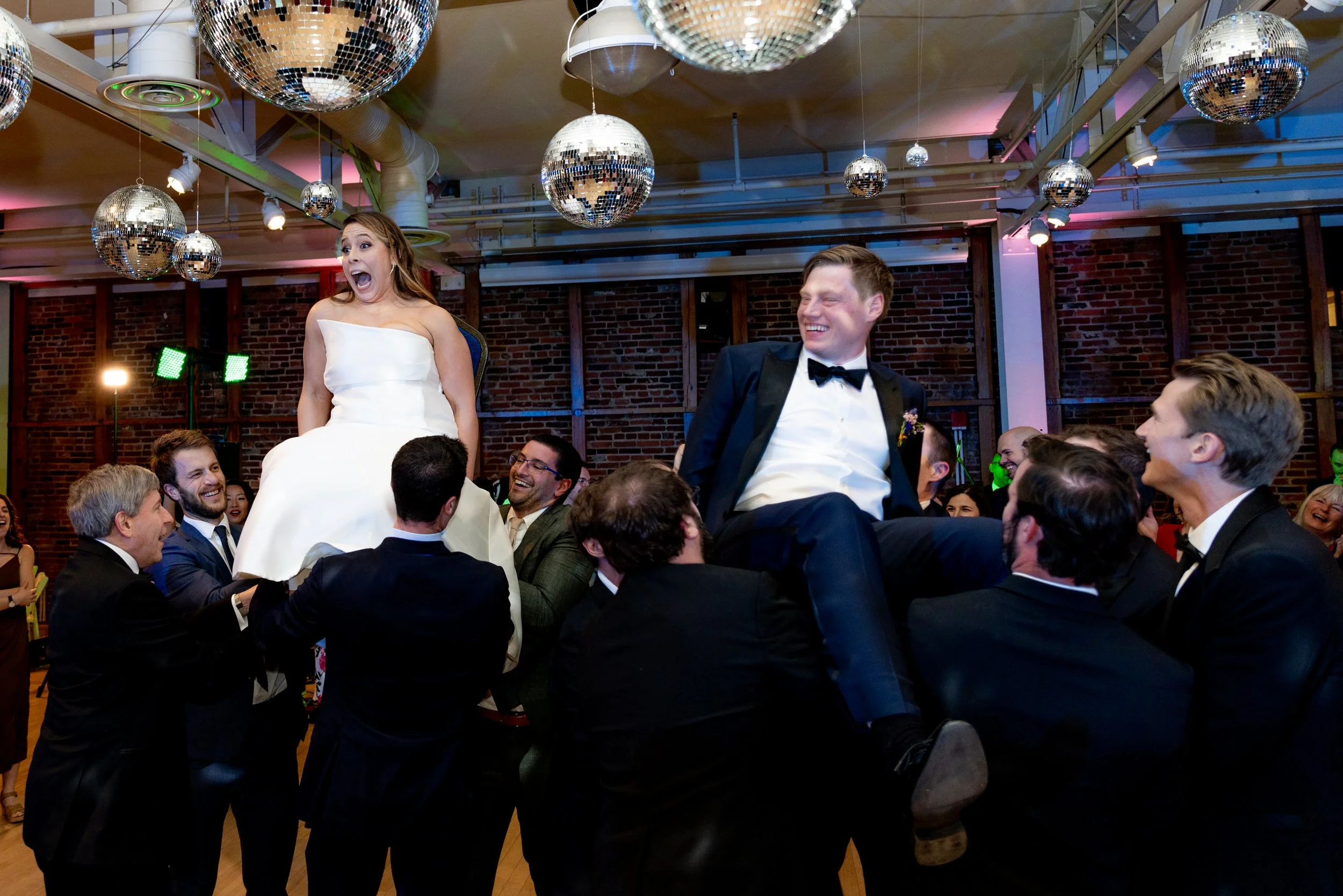 American_Visionary_Museum_Baltimore_Wedding_Allison&Dan_Reception-2846.jpg