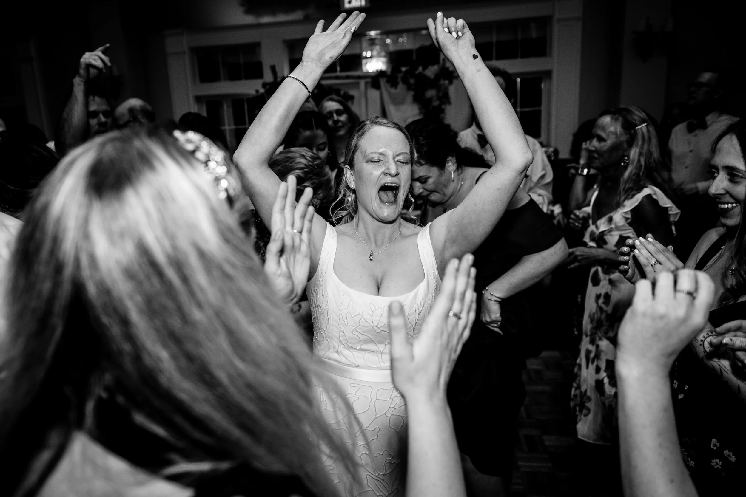 Springfield_Manor_Wedding_Sarah&Kevin_Reception-0553.jpg