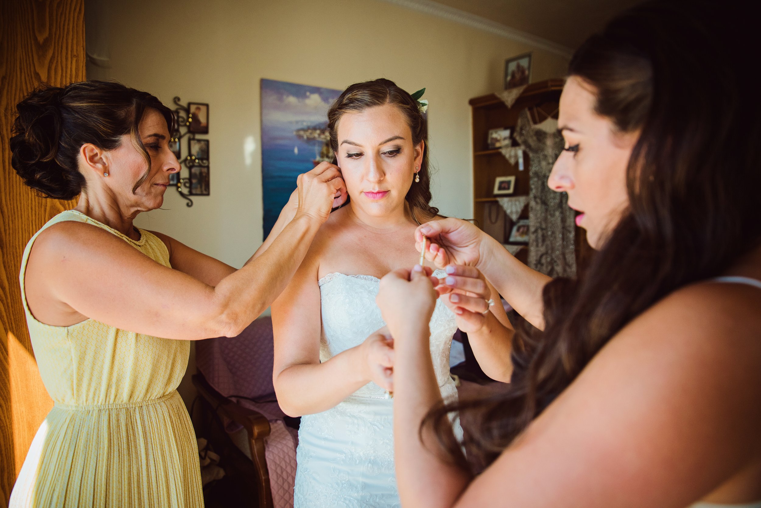 ChiosGreeceWedding-Trisha&Will-GettingReady-283.jpg