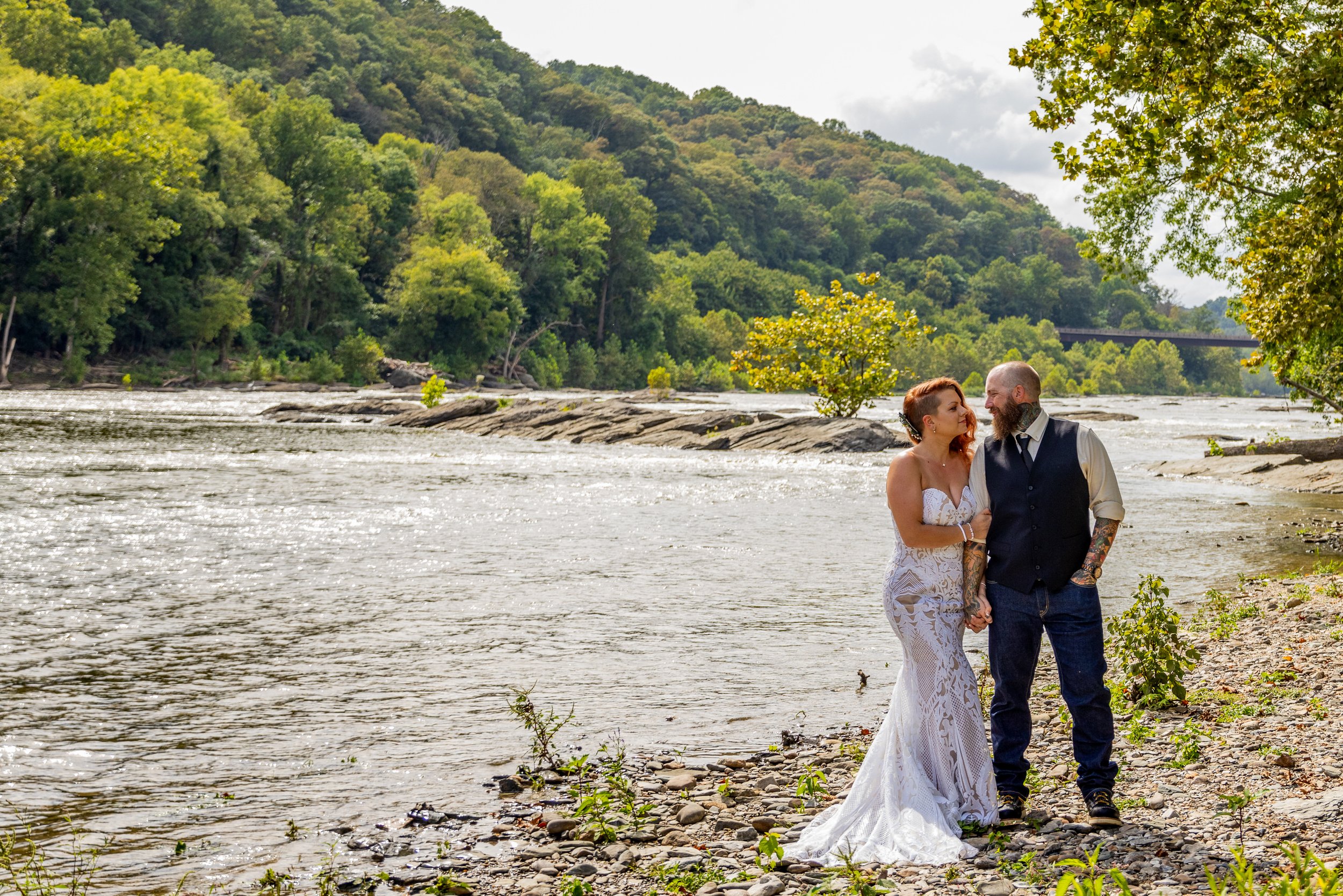 West_Virginia_Wedding_Rachelle&Chris_Love_and_Adventure_Photography-1517.jpg