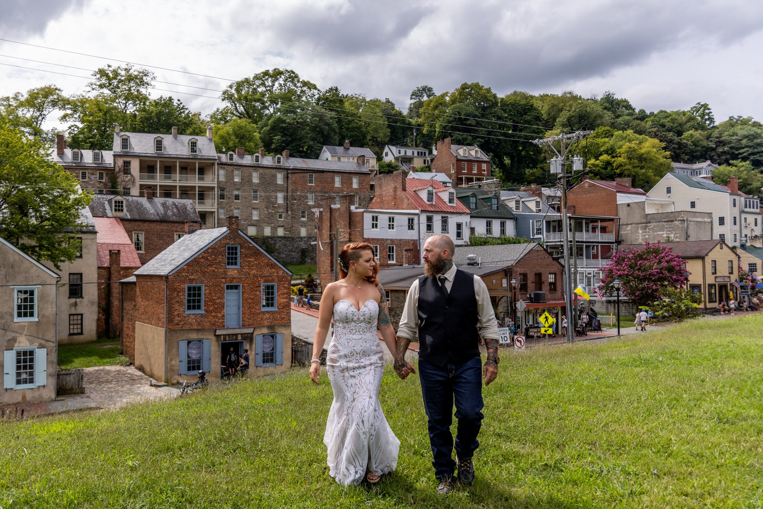 West_Virginia_Wedding_Rachelle&Chris_Love_and_Adventure_Photography-1152.jpg
