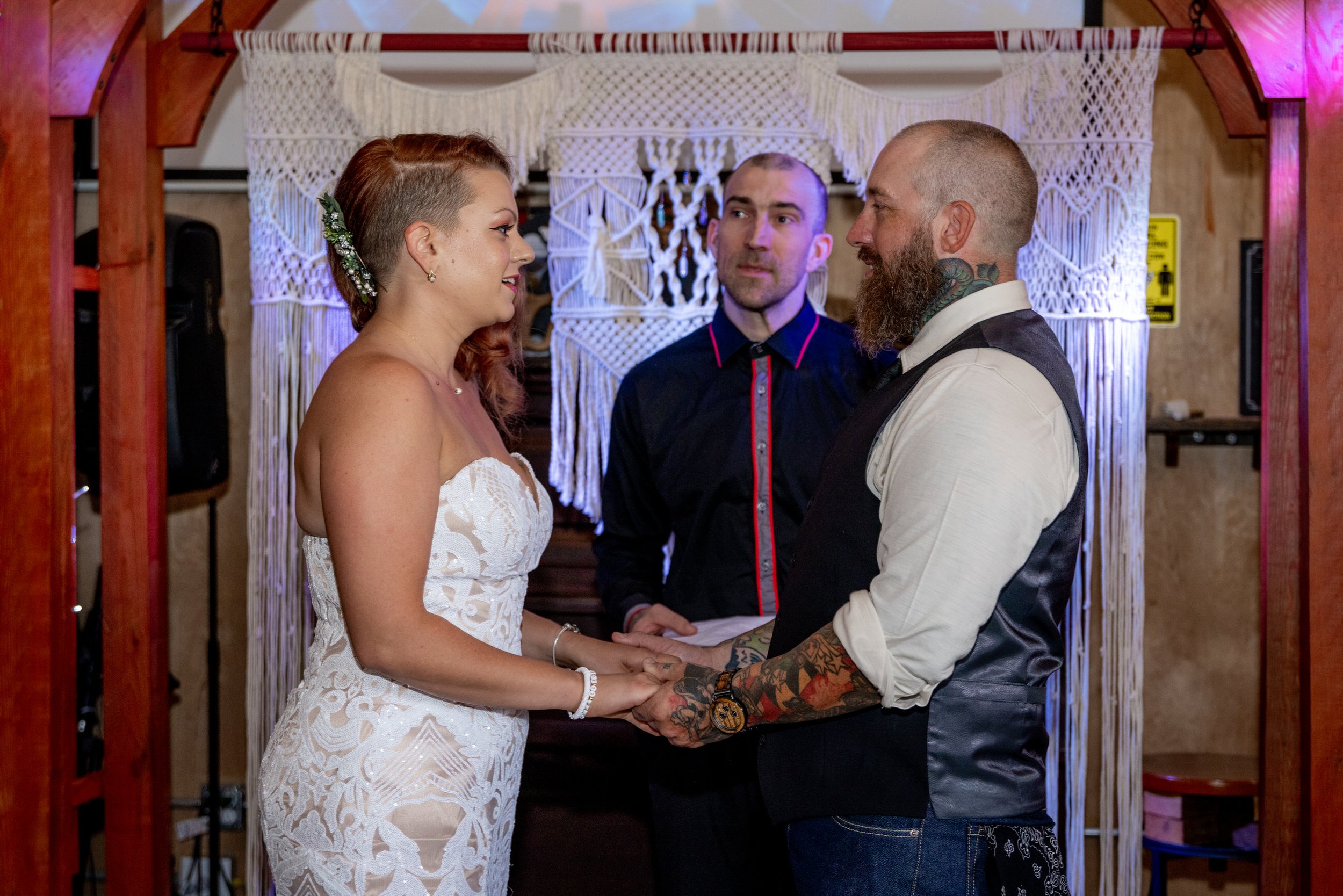 West_Virginia_Wedding_Rachelle&Chris_Love_and_Adventure_Photography_Ceremony-2152.jpg