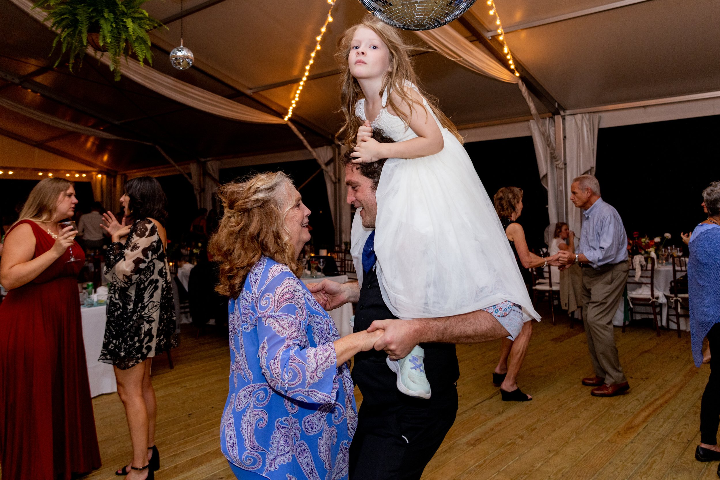 Walkers_Overlook_Wedding_Frederick_Maryland_Wedding_Photographer_Dillion&Keegan_Reception-1833.jpg