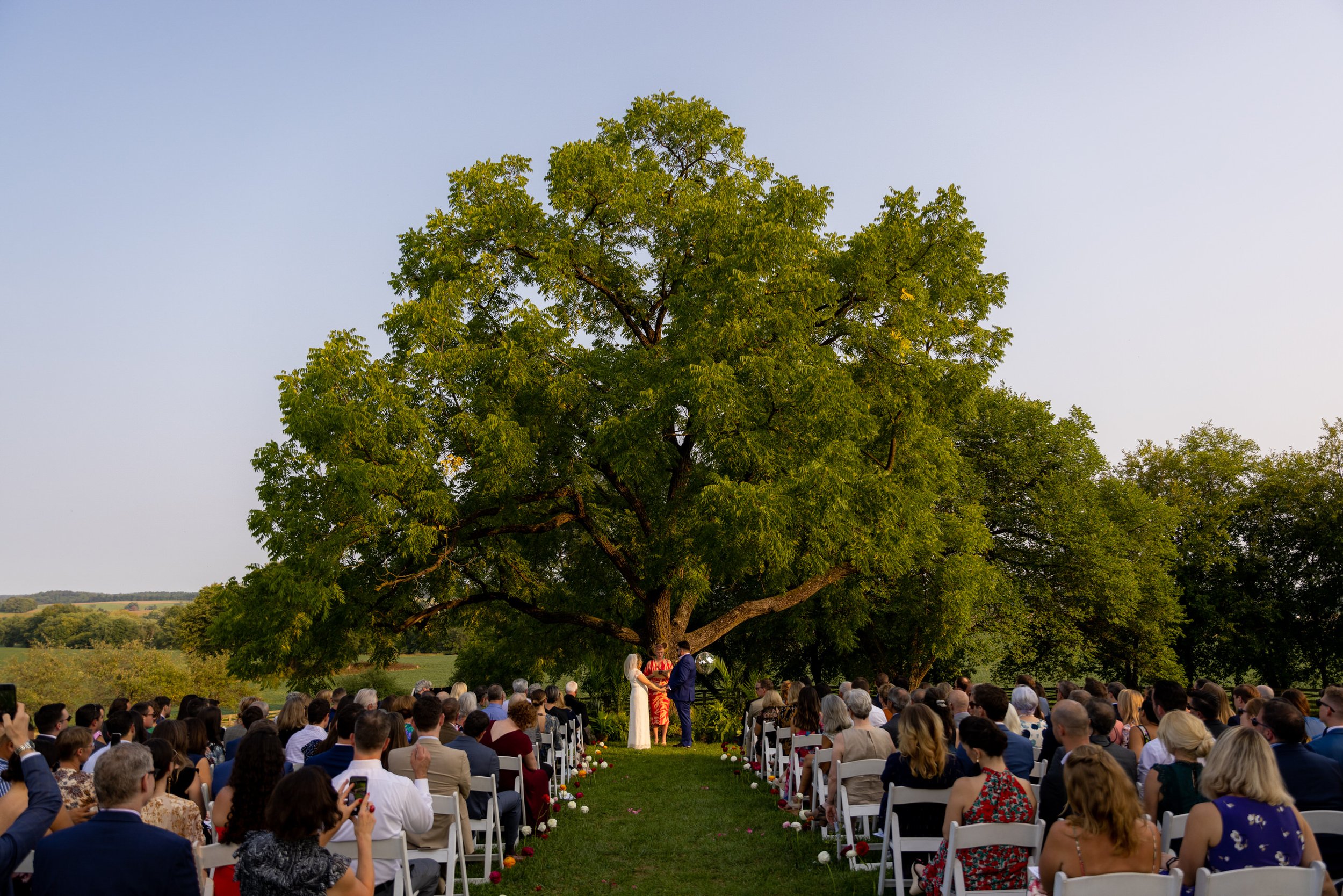 Walkers_Overlook_Wedding_Frederick_Maryland_Wedding_Photographer_Dillion&Keegan_Ceremony-9889.jpg