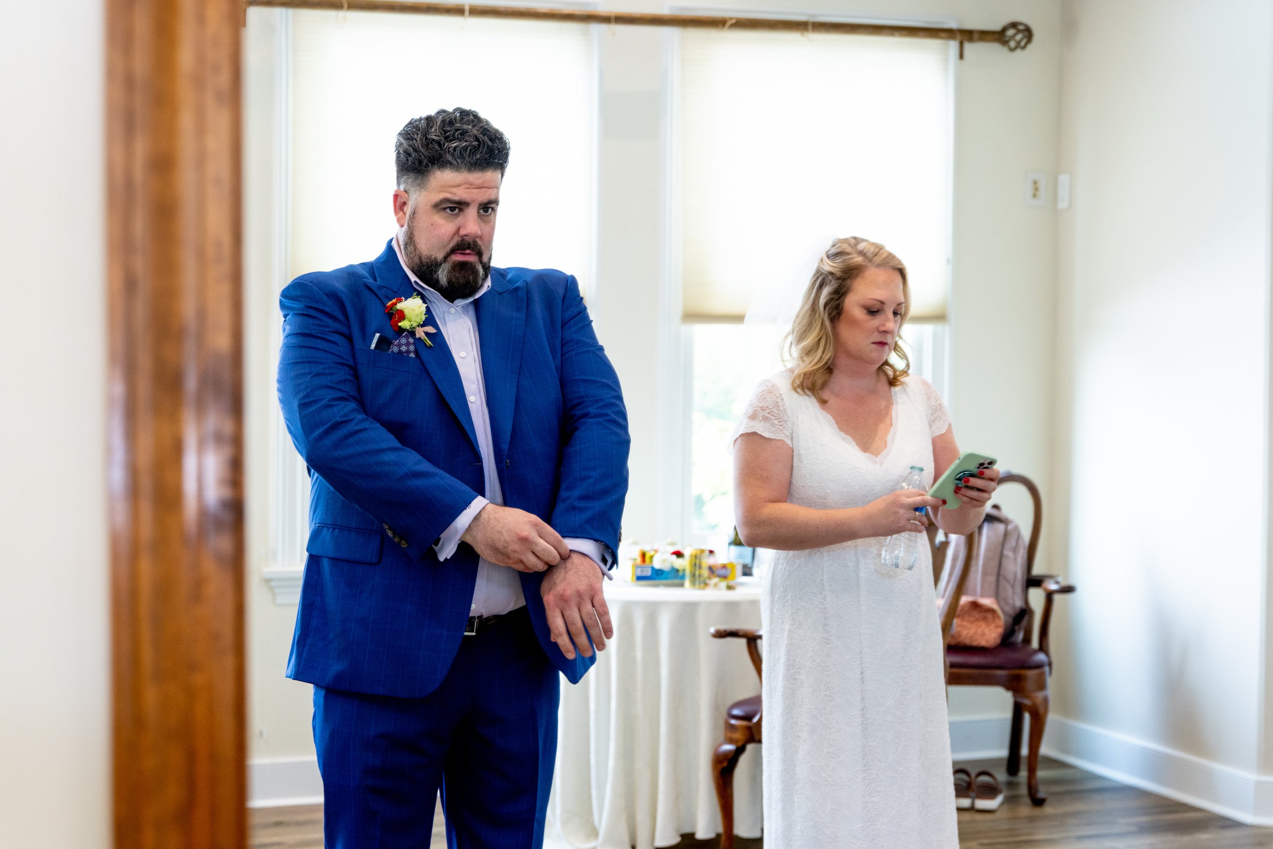 Walkers_Overlook_Wedding_Frederick_Maryland_Wedding_Photographer_Dillion&Keegan_Getting_Ready-9636.jpg