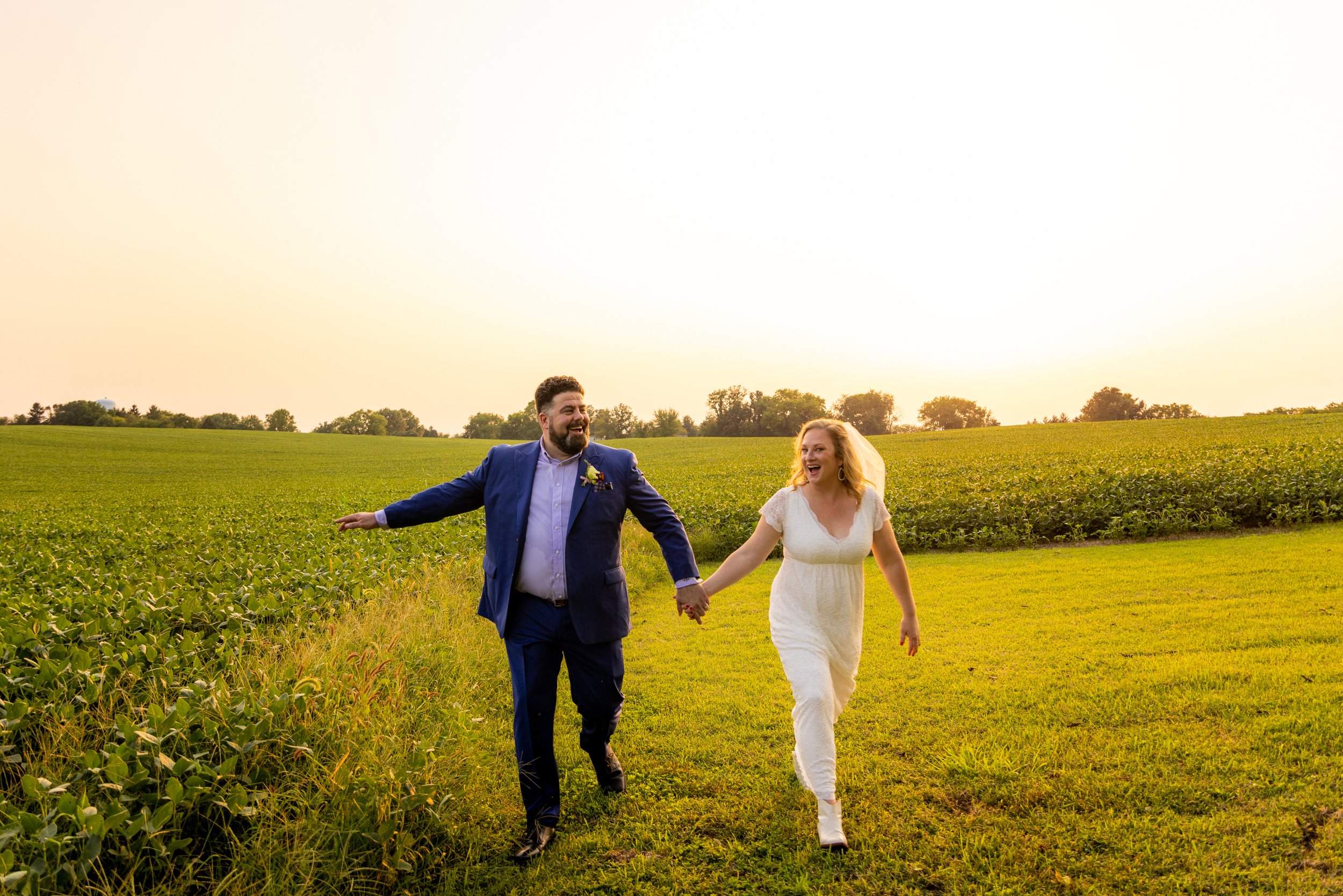 Walkers_Overlook_Wedding_Frederick_Maryland_Wedding_Photographer_Dillion&Keegan-0492.jpg