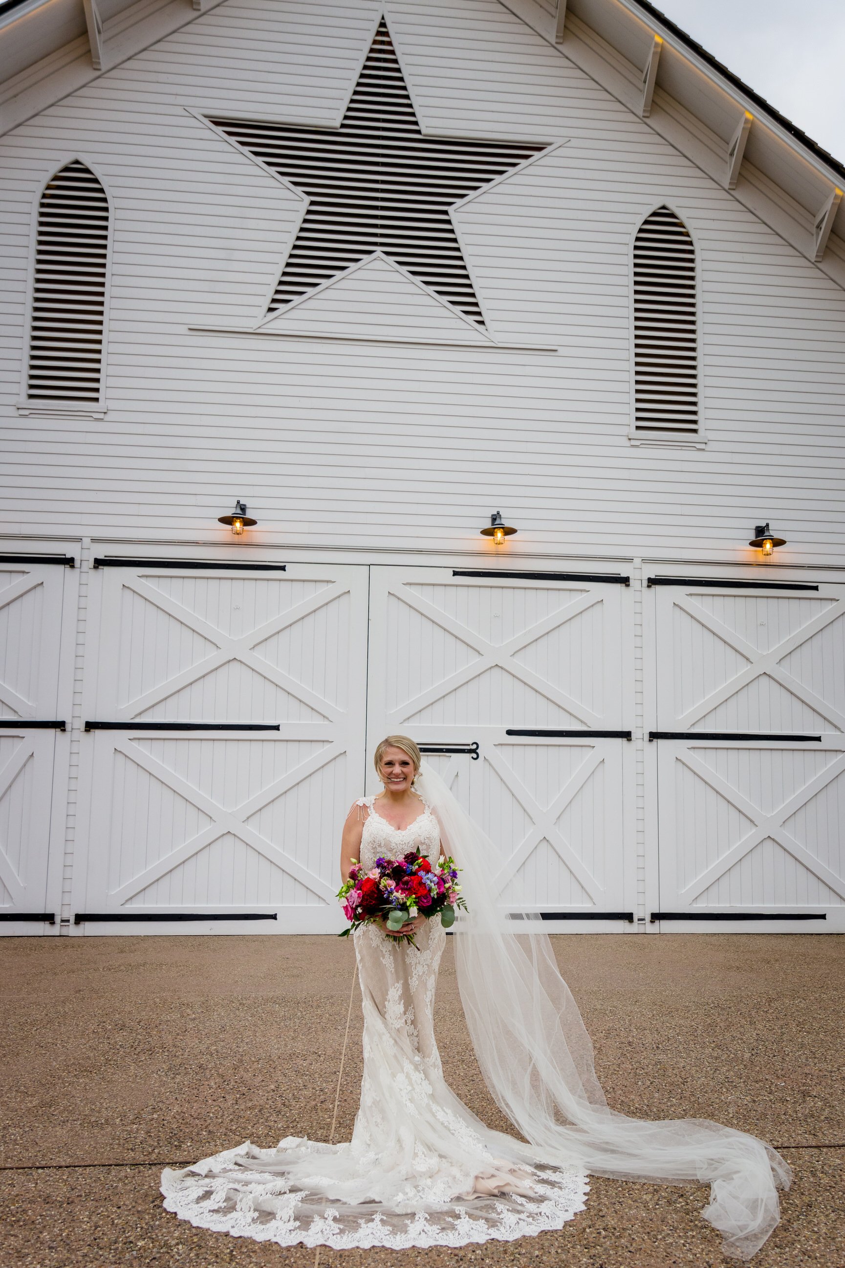Star_Barn_Wedding_Hershey_PA_Lauren&Brian-3920.jpg