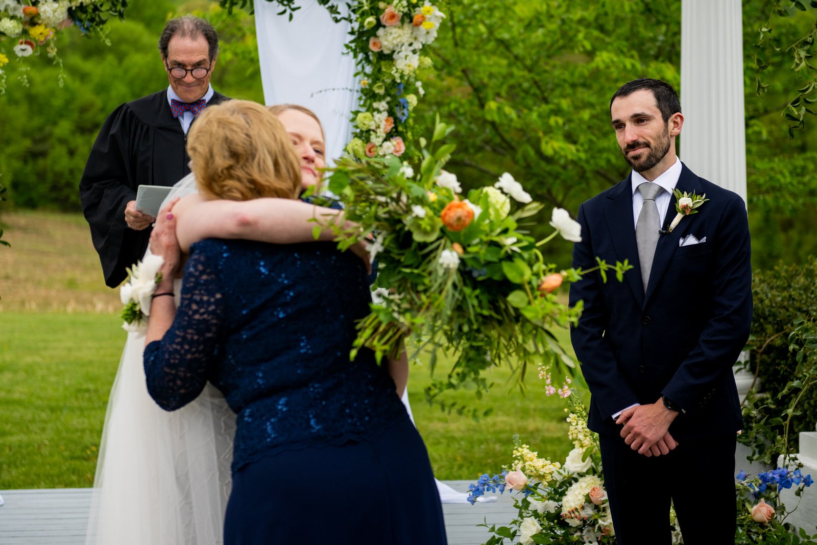 Springfield_Manor_Wedding_Sarah&Kevin_Outdoor_Ceremony-3696.jpg