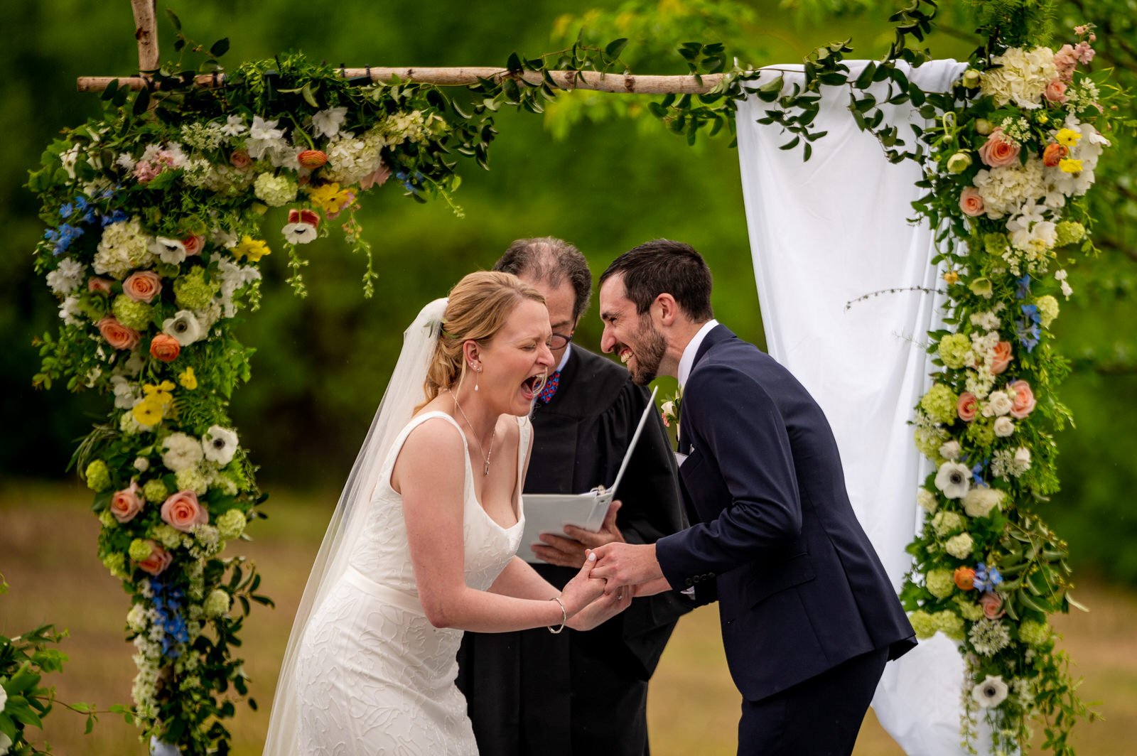 Springfield_Manor_Wedding_Sarah&Kevin_Outdoor_Ceremony-0917.jpg