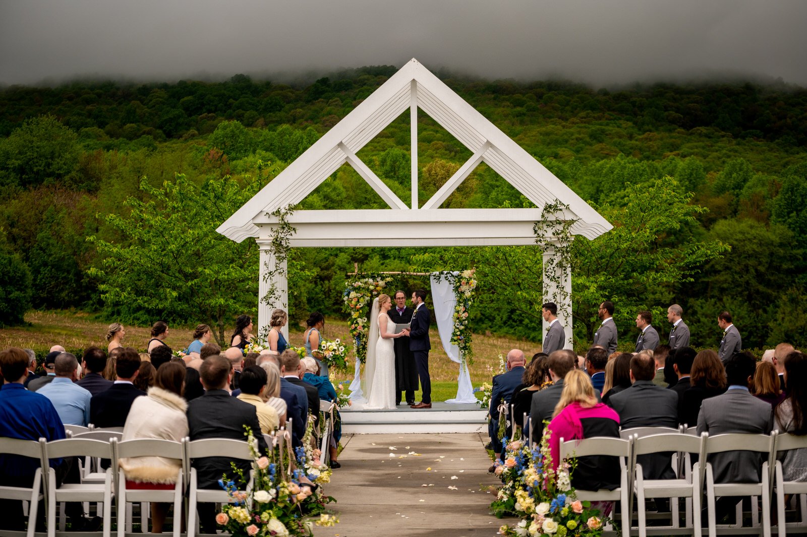 Springfield_Manor_Wedding_Sarah&Kevin_Outdoor_Ceremony-1046.jpg