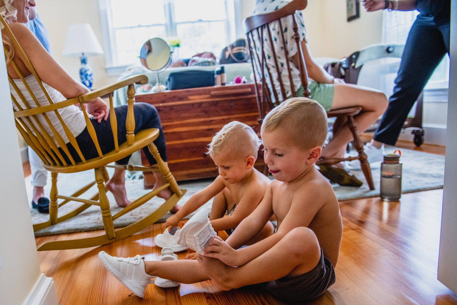 VirginiaBackyardWedding-Hannah&Anna-GettingReady-1614.jpg