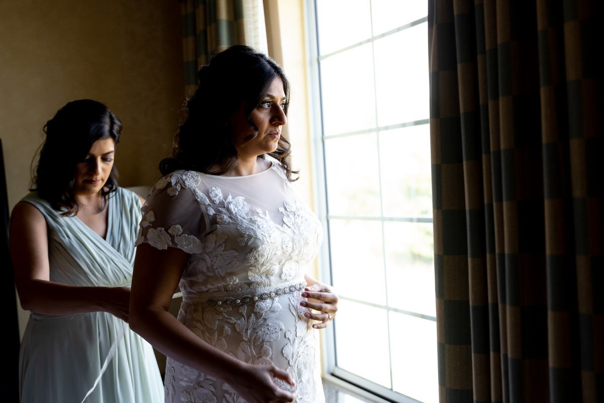 Swan_Harbor_Farms_Wedding_GettingReady_Hajrah_Kevin-1057.jpg