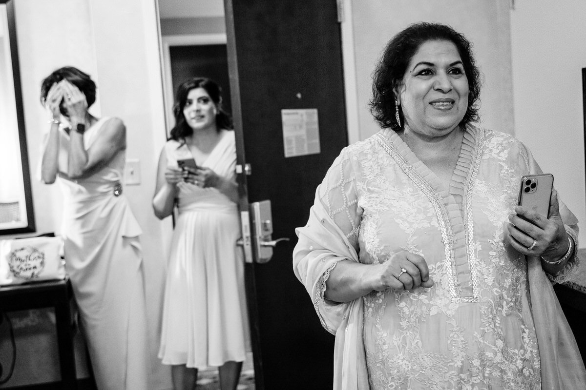 Swan_Harbor_Farms_Wedding_GettingReady_Hajrah_Kevin-1109.jpg