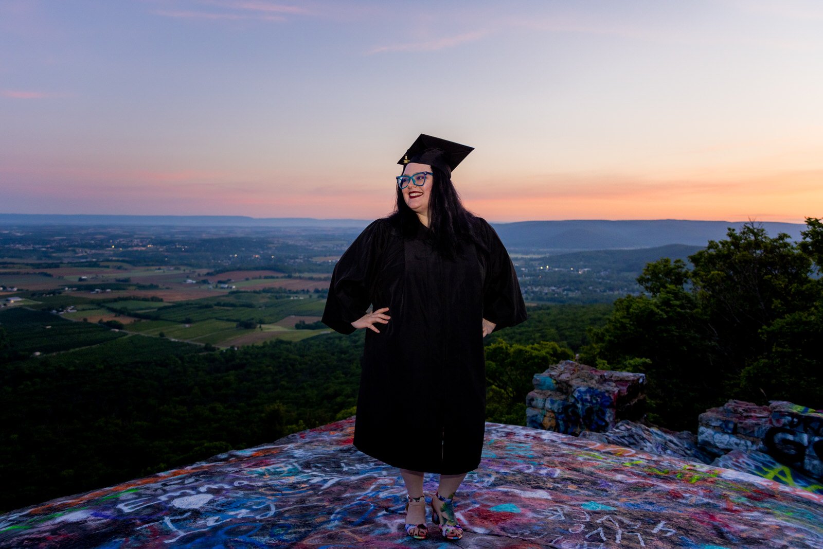 Class_of_2022_Graduation_Portraits_Blue_Mears-8692.jpg