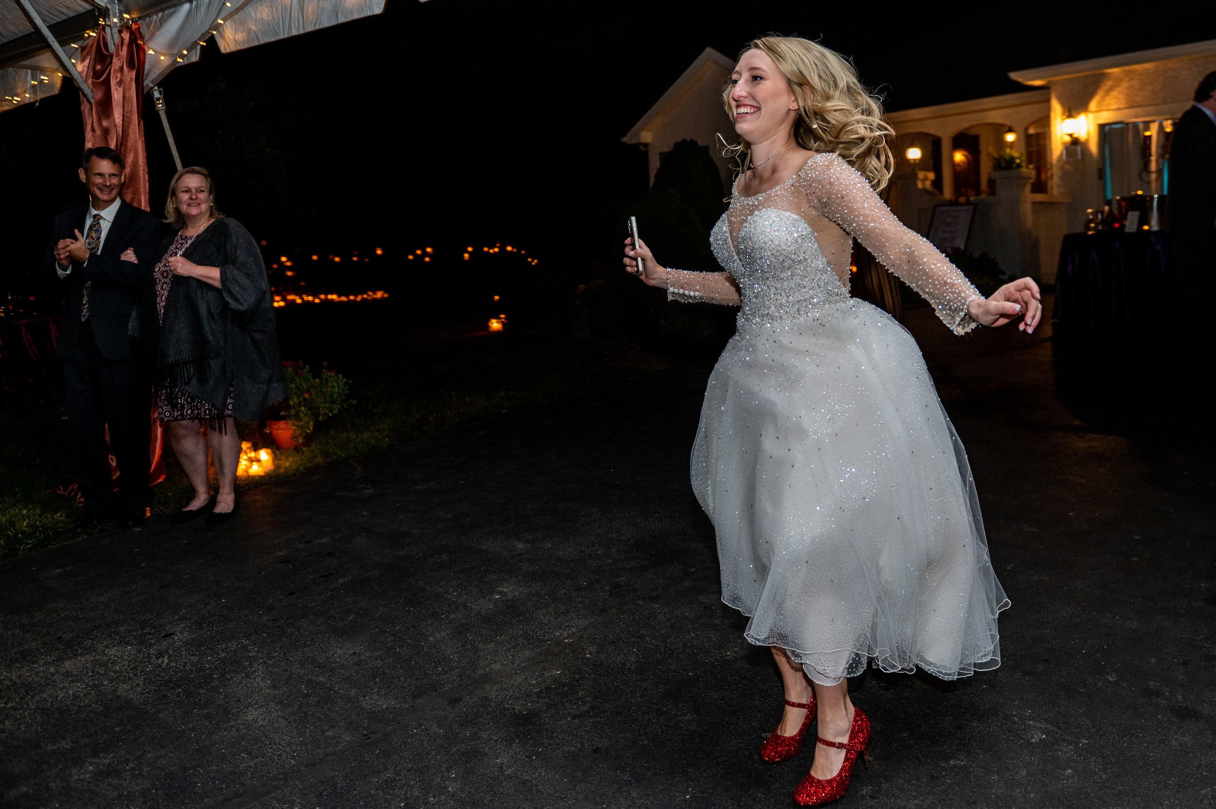 Maryland-Backyard-Wedding-Brianna&John-Reception_Dancing-7071.jpg