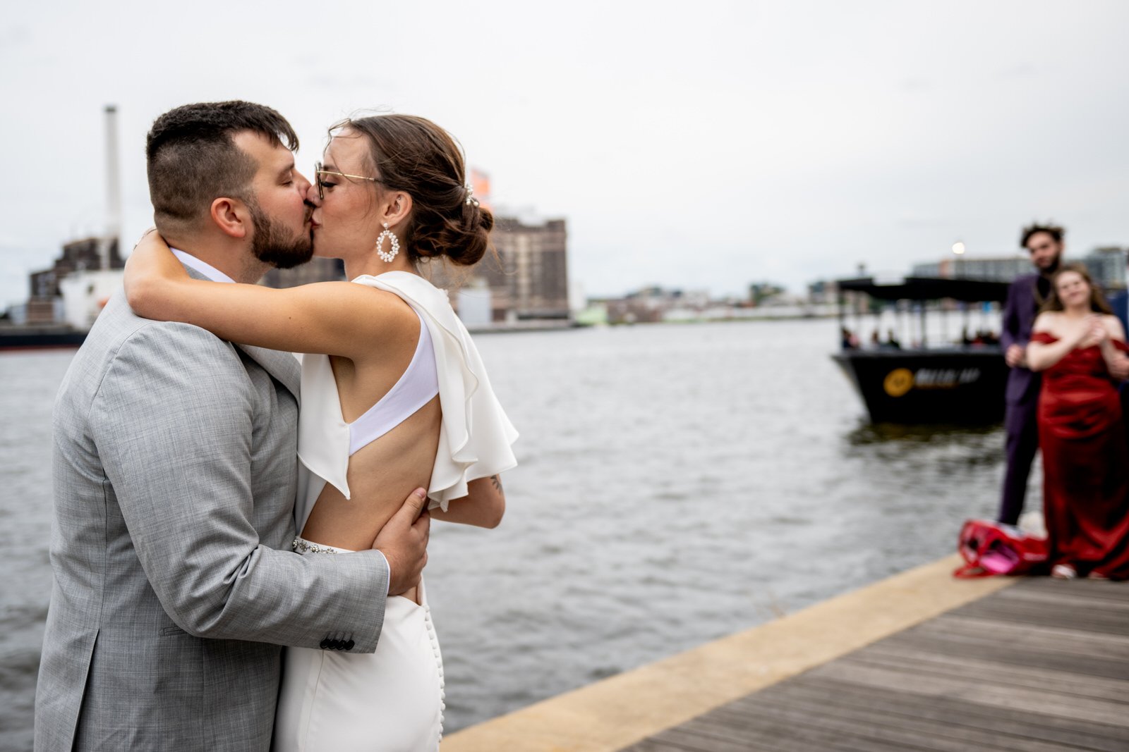 Ampersea_Baltimore_Maryland_Wedding_Suzanne&Andrew_Dance_Party-7890.jpg