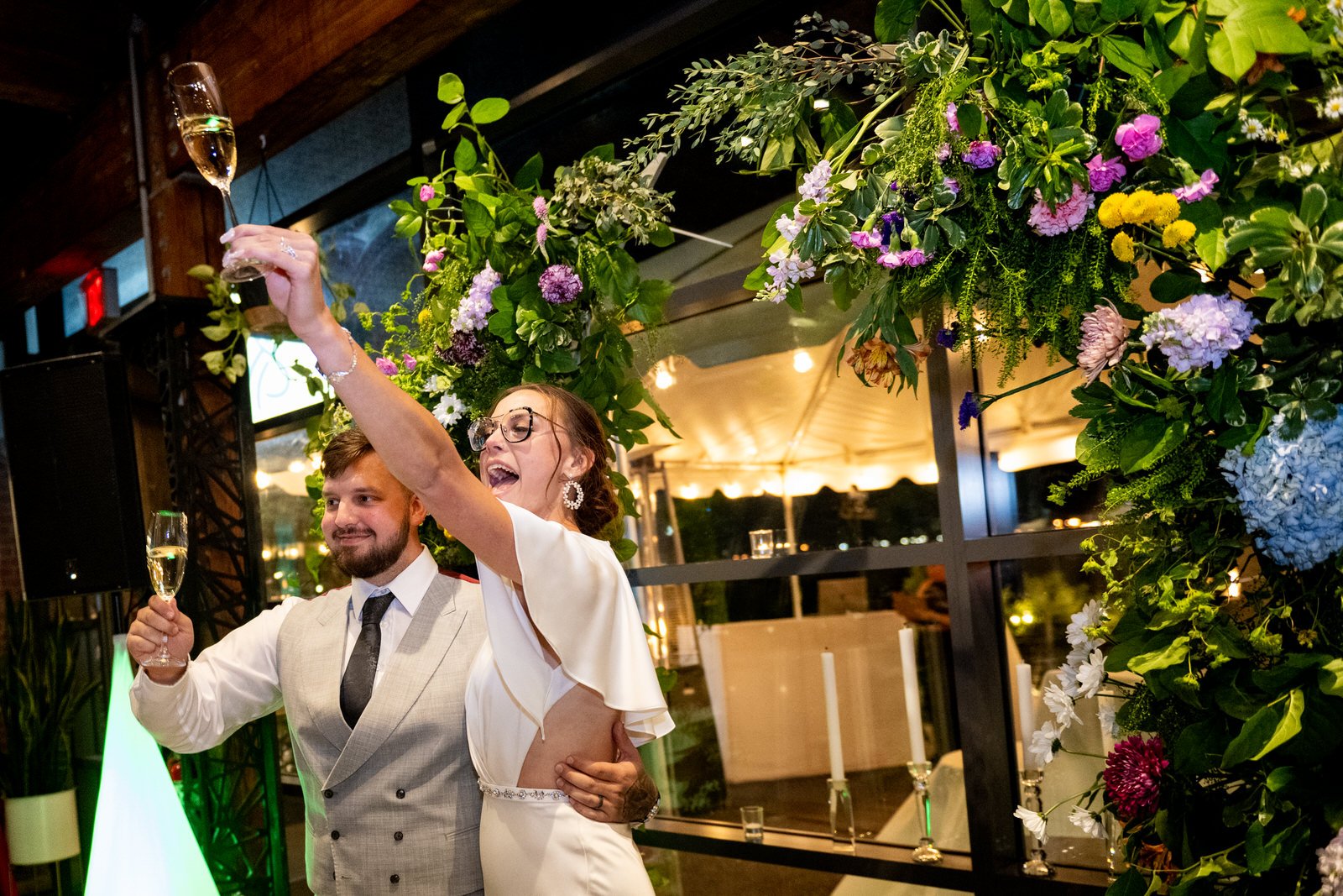 Ampersea_Baltimore_Maryland_Wedding_Suzanne&Andrew_Dance_Party-0118.jpg